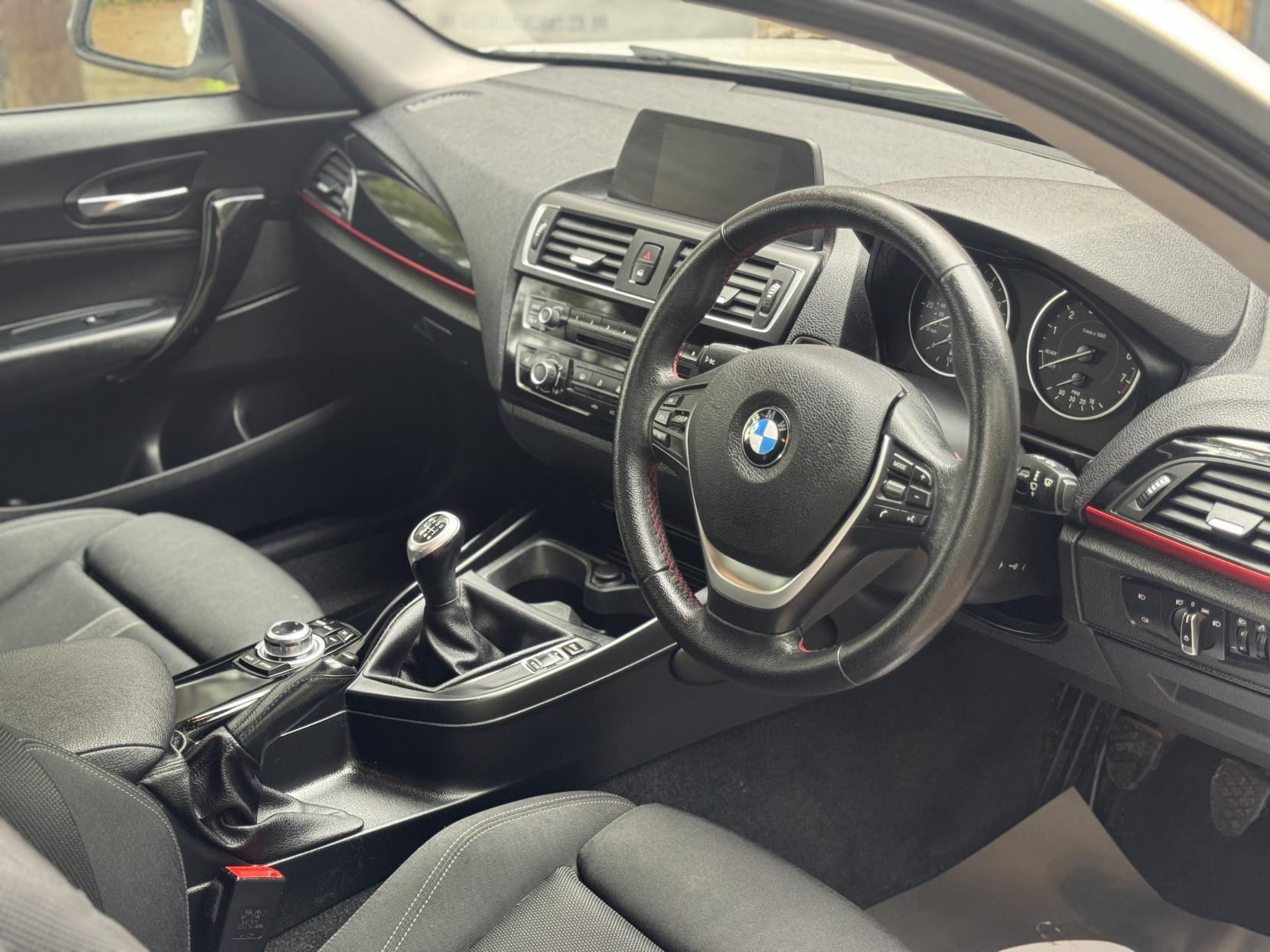 BMW 1 Series 1.5 118i Sport Hatchback 3dr Petrol Manual Euro 6 (s/s) (136 ps)