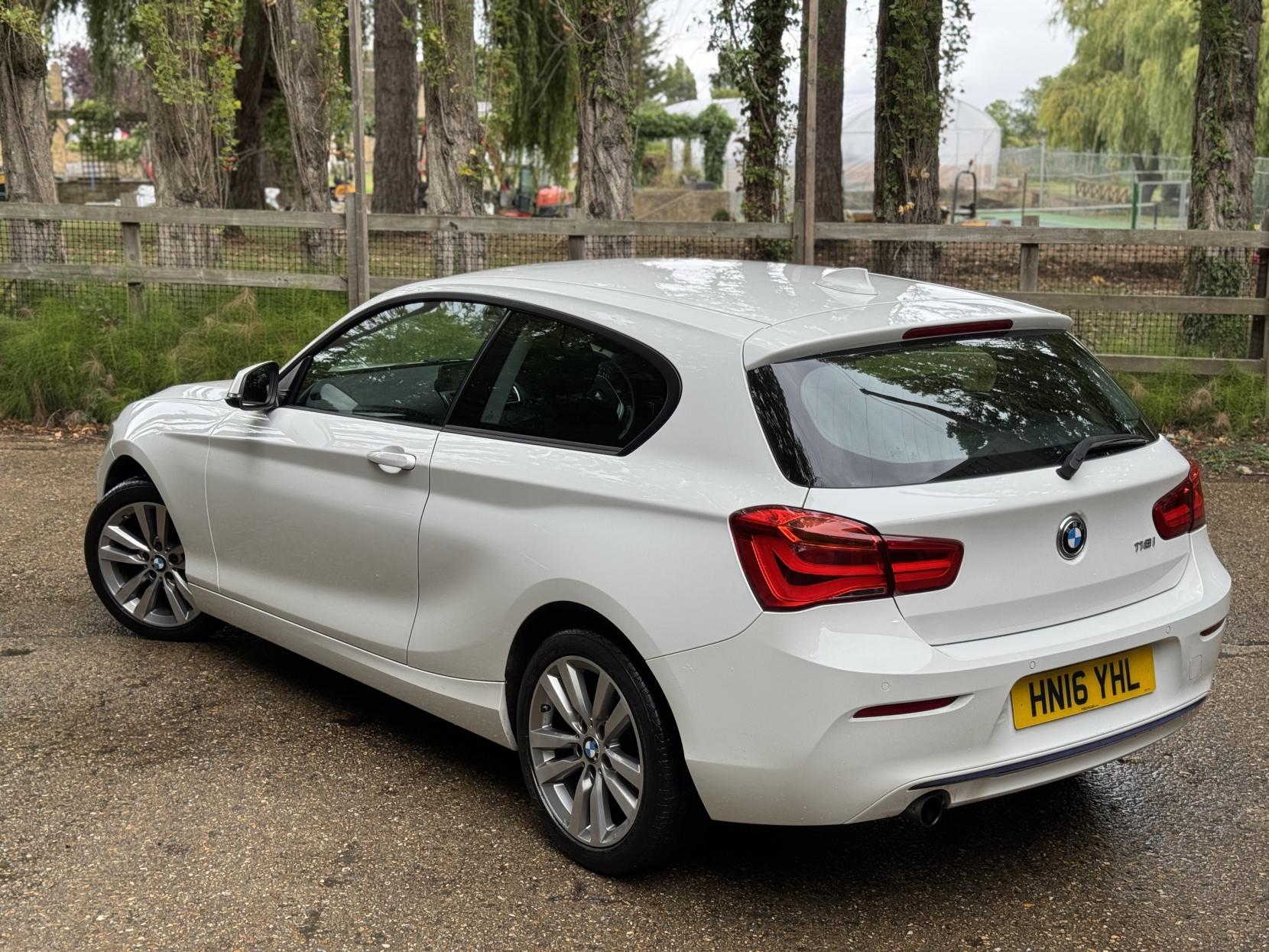 BMW 1 Series 1.5 118i Sport Hatchback 3dr Petrol Manual Euro 6 (s/s) (136 ps)