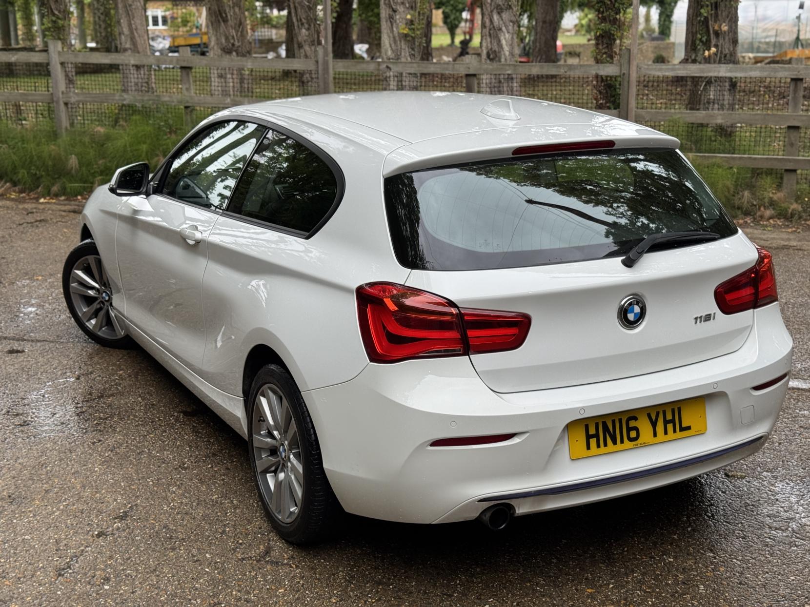 BMW 1 Series 1.5 118i Sport Hatchback 3dr Petrol Manual Euro 6 (s/s) (136 ps)