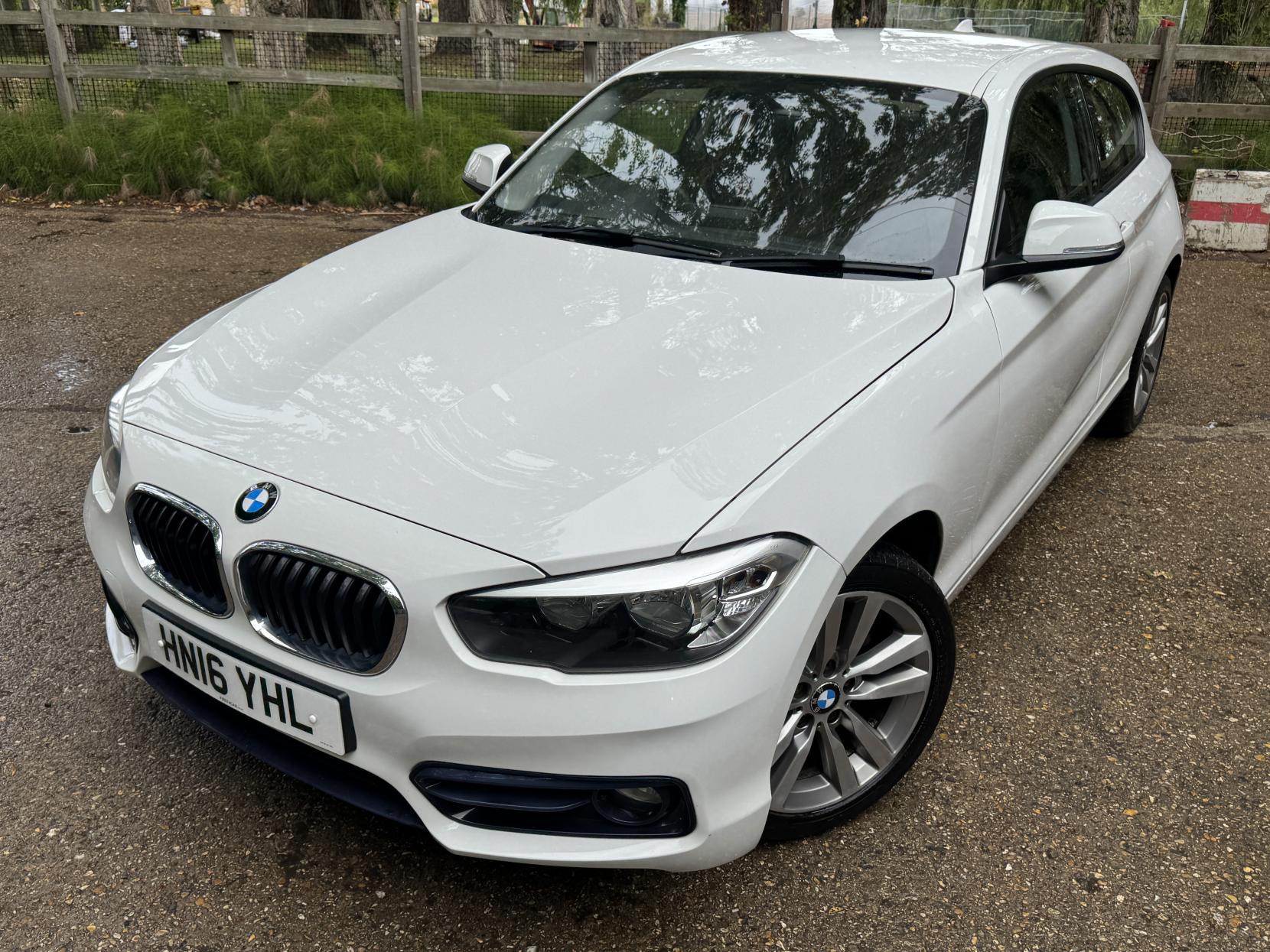 BMW 1 Series 1.5 118i Sport Hatchback 3dr Petrol Manual Euro 6 (s/s) (136 ps)