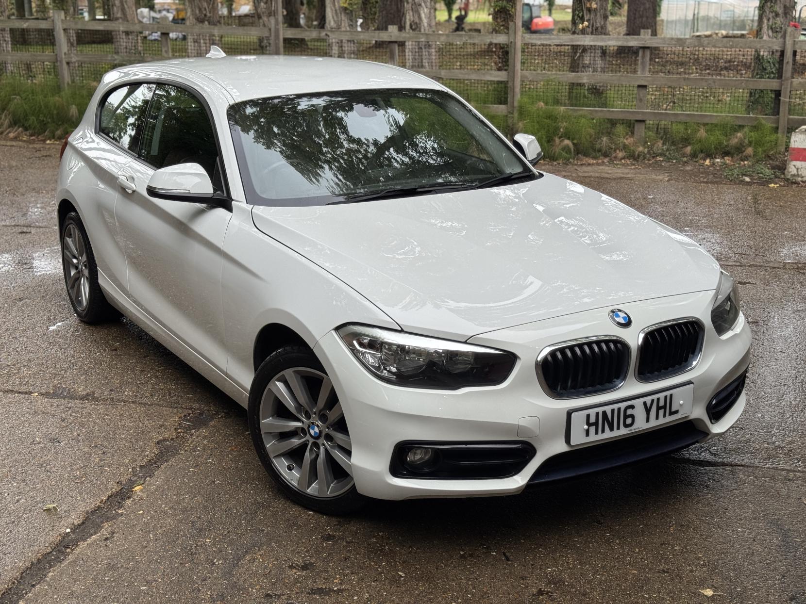 BMW 1 Series 1.5 118i Sport Hatchback 3dr Petrol Manual Euro 6 (s/s) (136 ps)