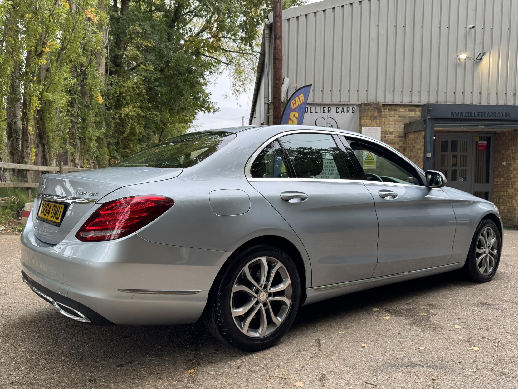Mercedes-Benz C Class 2.1 C220 BlueTEC Sport Saloon 4dr Diesel G-Tronic+ Euro 6 (s/s) (170 ps)