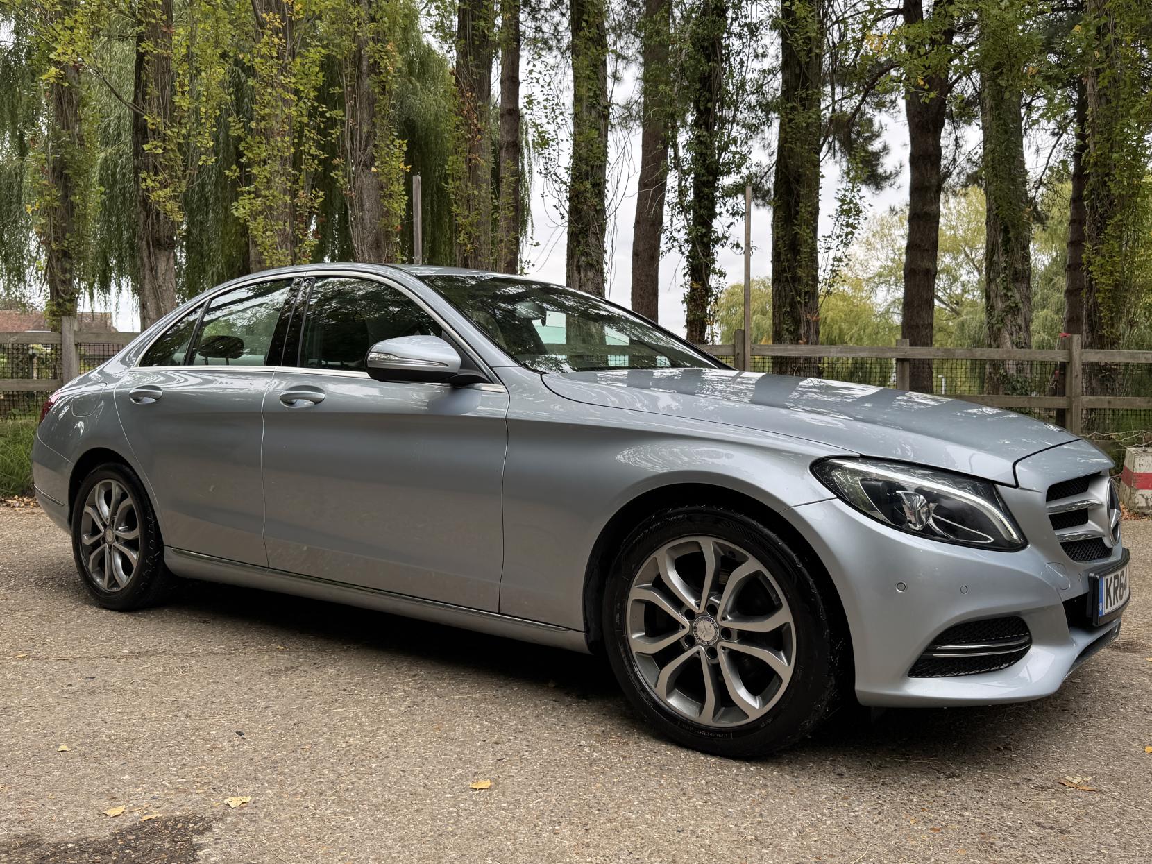 Mercedes-Benz C Class 2.1 C220 BlueTEC Sport Saloon 4dr Diesel G-Tronic+ Euro 6 (s/s) (170 ps)