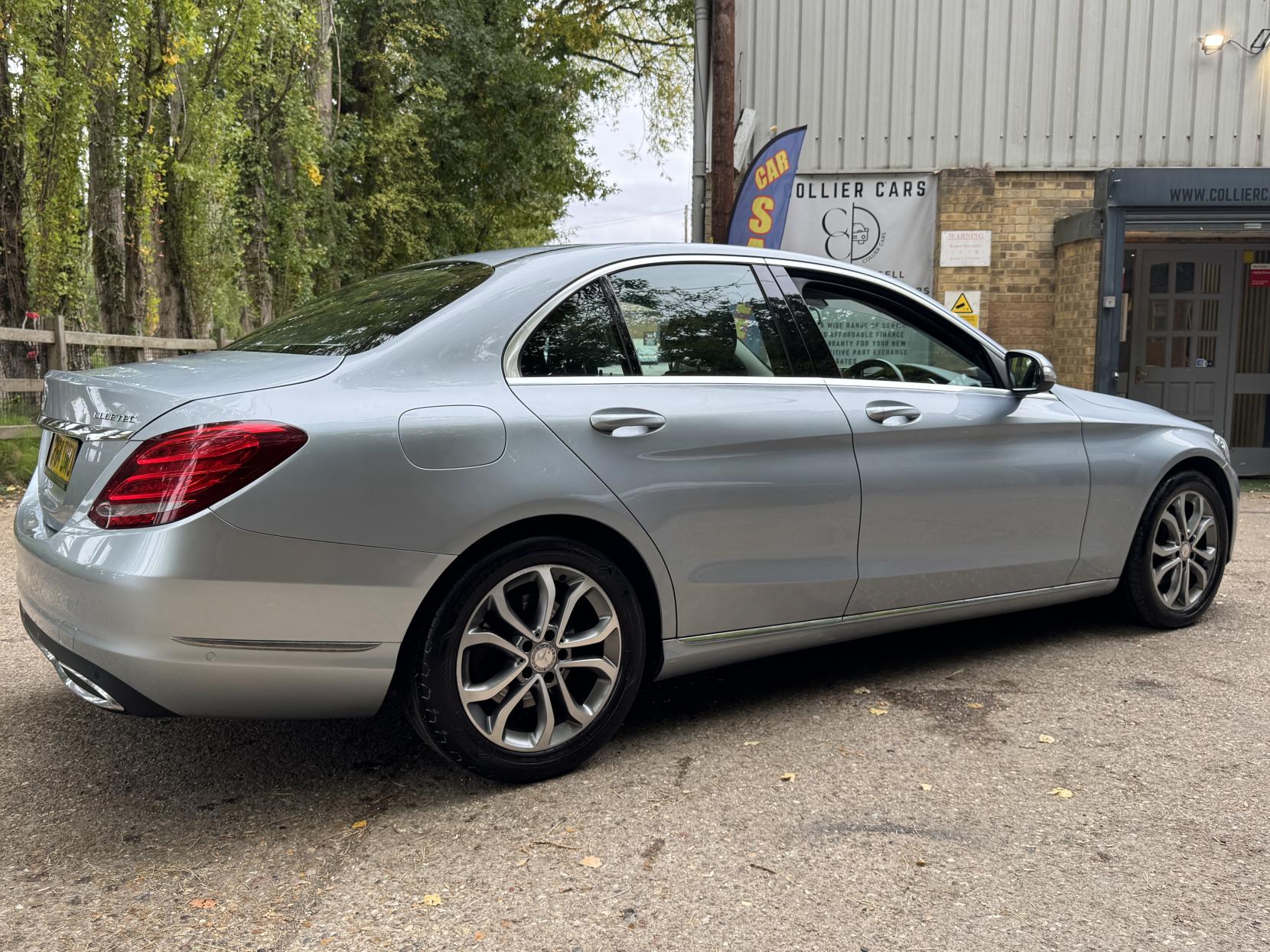 Mercedes-Benz C Class 2.1 C220 BlueTEC Sport Saloon 4dr Diesel G-Tronic+ Euro 6 (s/s) (170 ps)