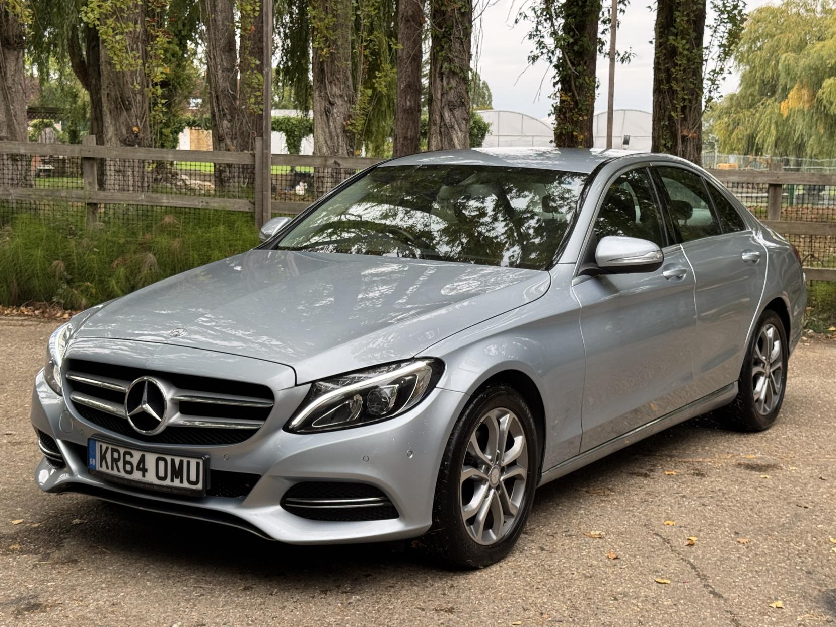 Mercedes-Benz C Class 2.1 C220 BlueTEC Sport Saloon 4dr Diesel G-Tronic+ Euro 6 (s/s) (170 ps)