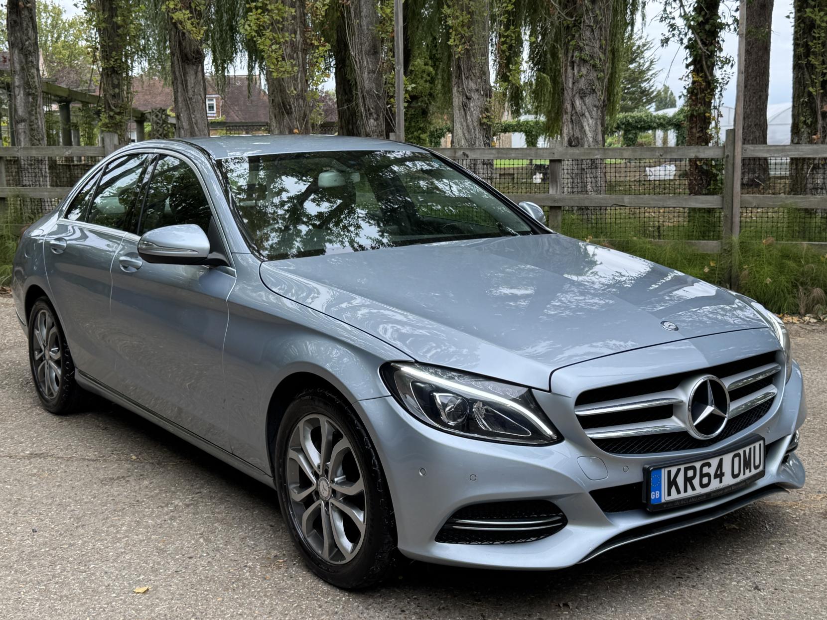 Mercedes-Benz C Class 2.1 C220 BlueTEC Sport Saloon 4dr Diesel G-Tronic+ Euro 6 (s/s) (170 ps)