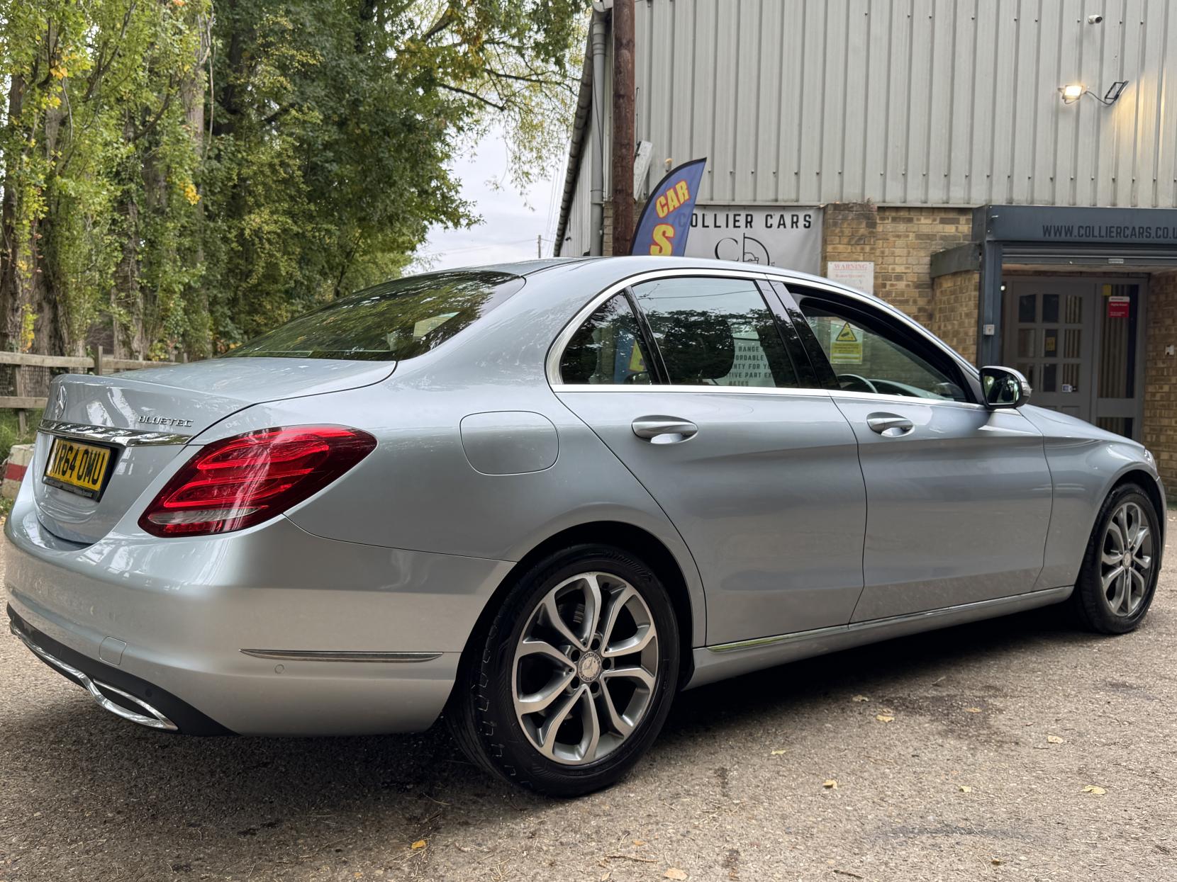 Mercedes-Benz C Class 2.1 C220 BlueTEC Sport Saloon 4dr Diesel G-Tronic+ Euro 6 (s/s) (170 ps)
