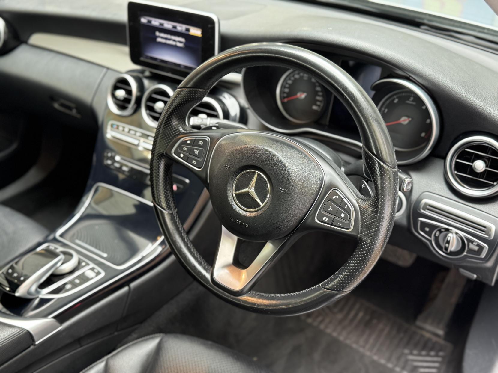 Mercedes-Benz C Class 2.1 C220 BlueTEC Sport Saloon 4dr Diesel G-Tronic+ Euro 6 (s/s) (170 ps)