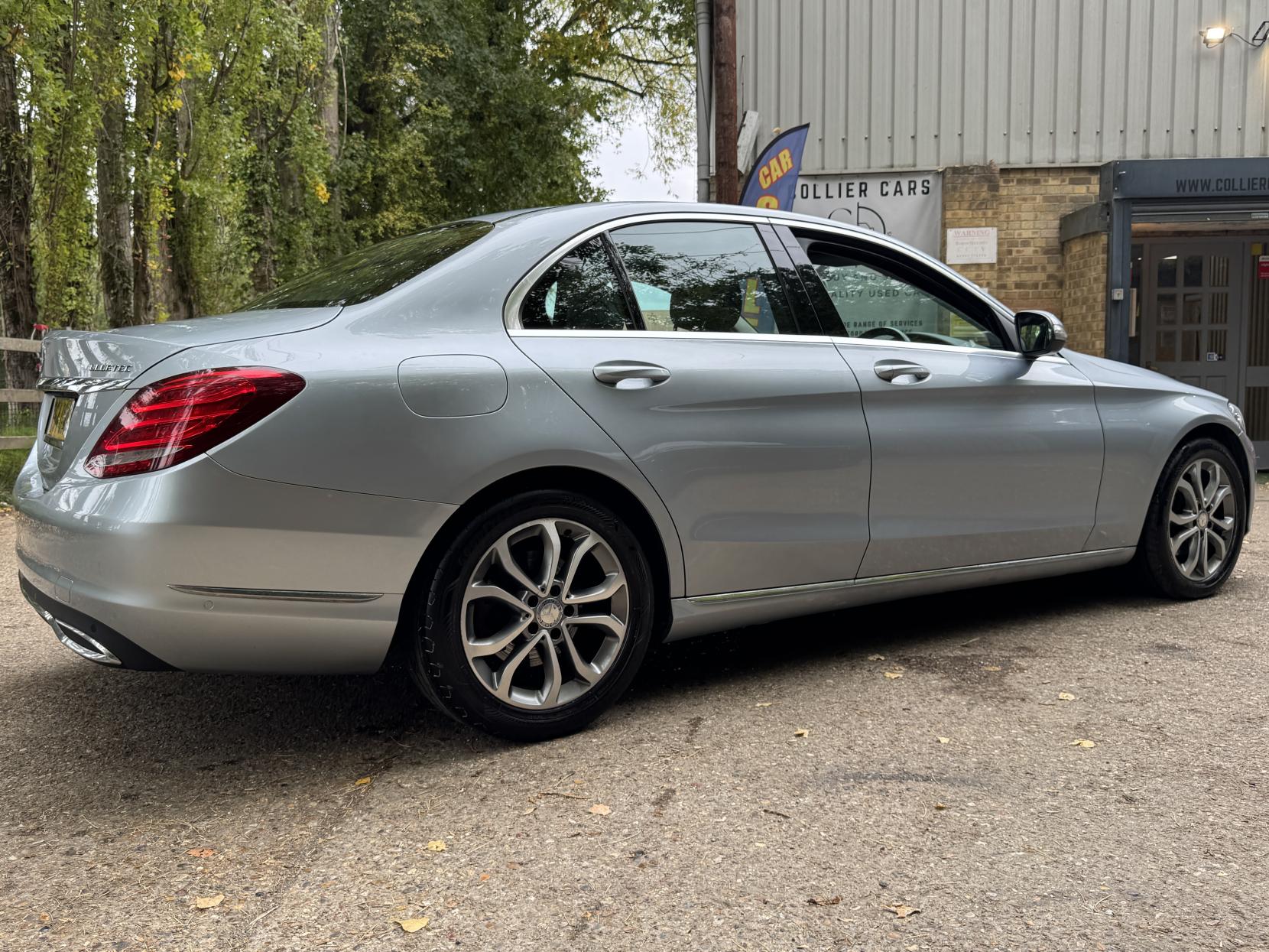 Mercedes-Benz C Class 2.1 C220 BlueTEC Sport Saloon 4dr Diesel G-Tronic+ Euro 6 (s/s) (170 ps)