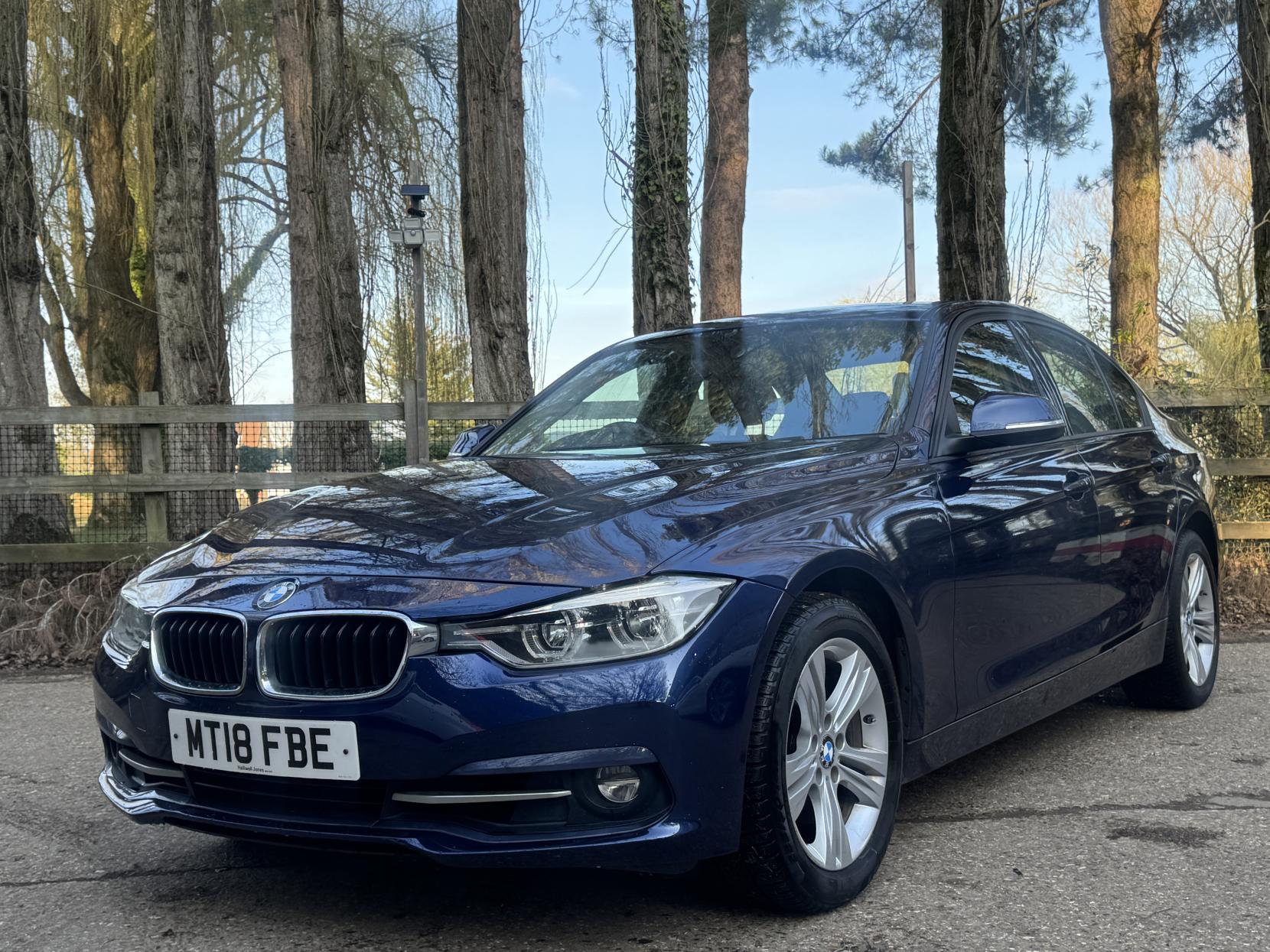 BMW 3 Series 2.0 320i Sport Saloon 4dr Petrol Manual Euro 6 (s/s) (184 ps)