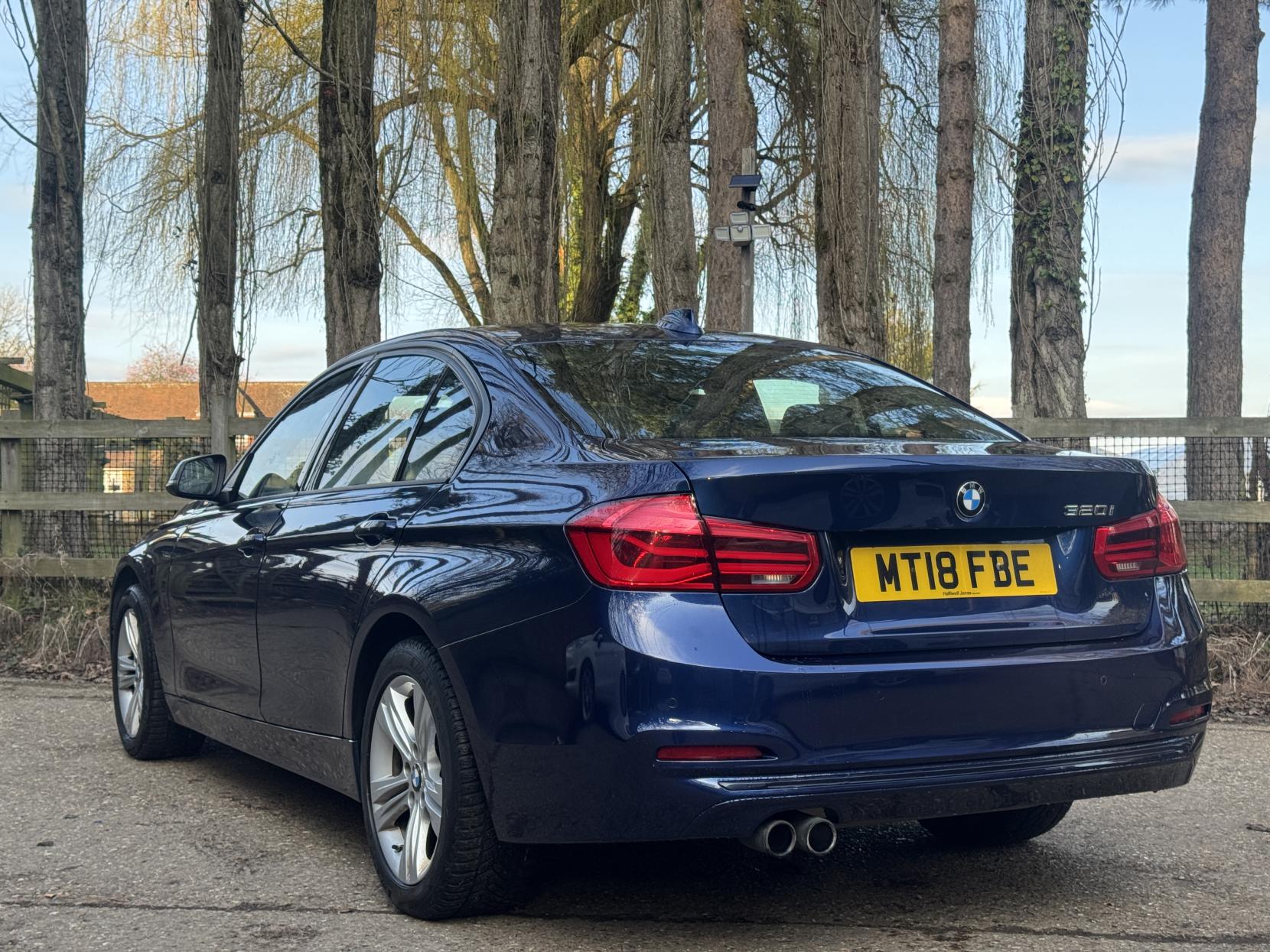 BMW 3 Series 2.0 320i Sport Saloon 4dr Petrol Manual Euro 6 (s/s) (184 ps)