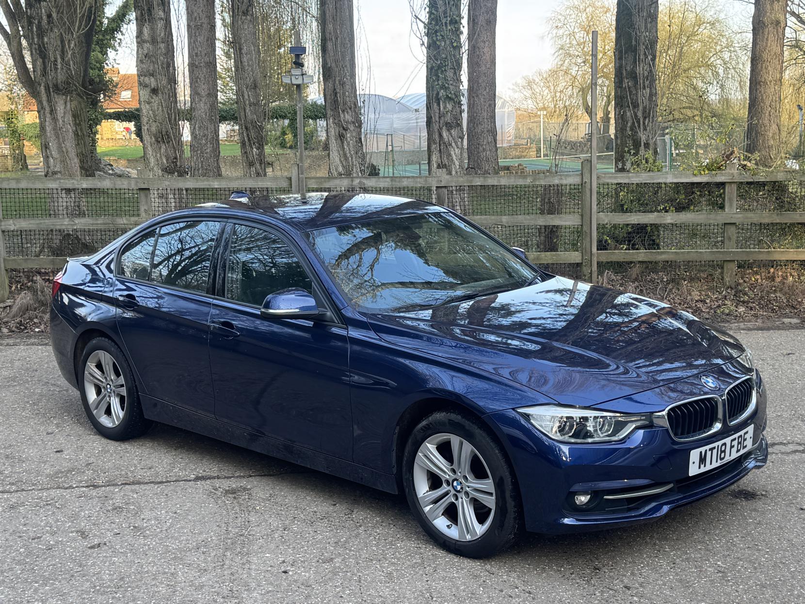 BMW 3 Series 2.0 320i Sport Saloon 4dr Petrol Manual Euro 6 (s/s) (184 ps)