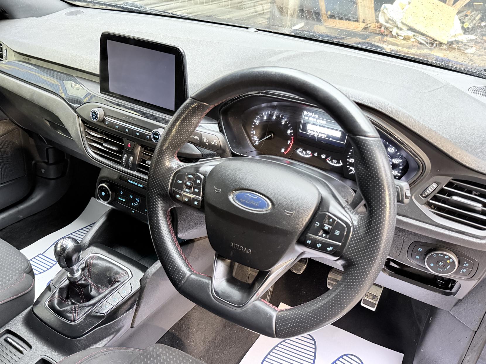 Ford Focus 1.0T EcoBoost ST-Line Hatchback 5dr Petrol Manual Euro 6 (s/s) (125 ps)