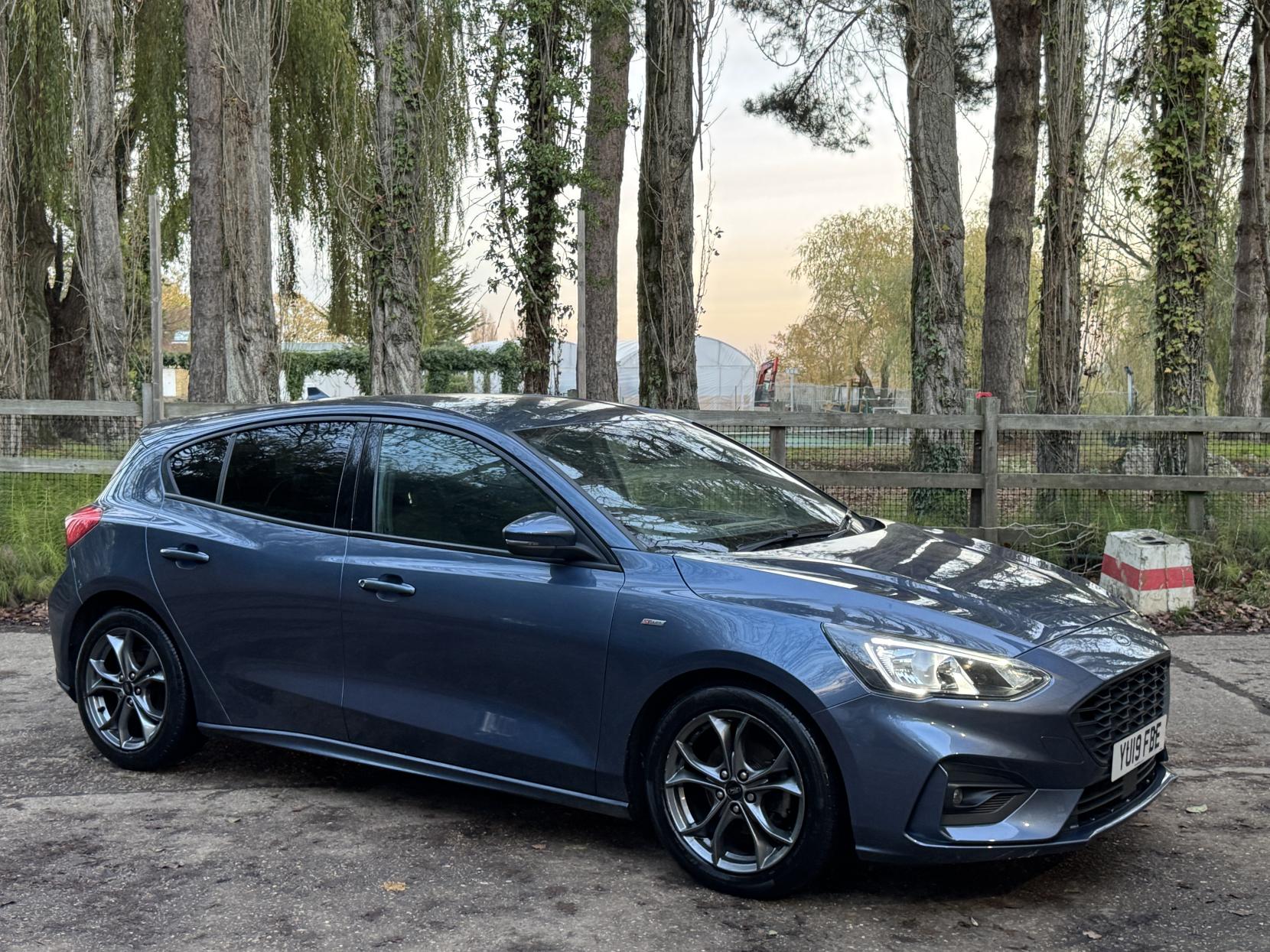 Ford Focus 1.0T EcoBoost ST-Line Hatchback 5dr Petrol Manual Euro 6 (s/s) (125 ps)