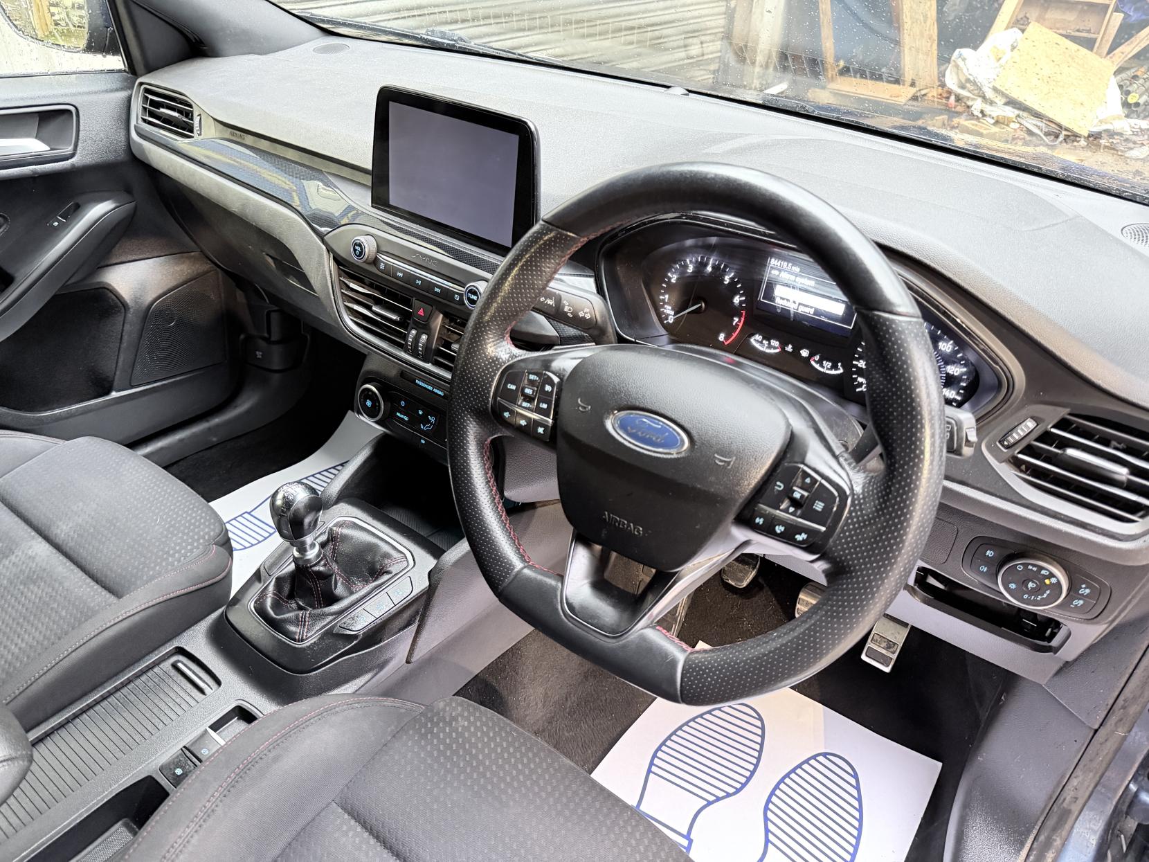 Ford Focus 1.0T EcoBoost ST-Line Hatchback 5dr Petrol Manual Euro 6 (s/s) (125 ps)