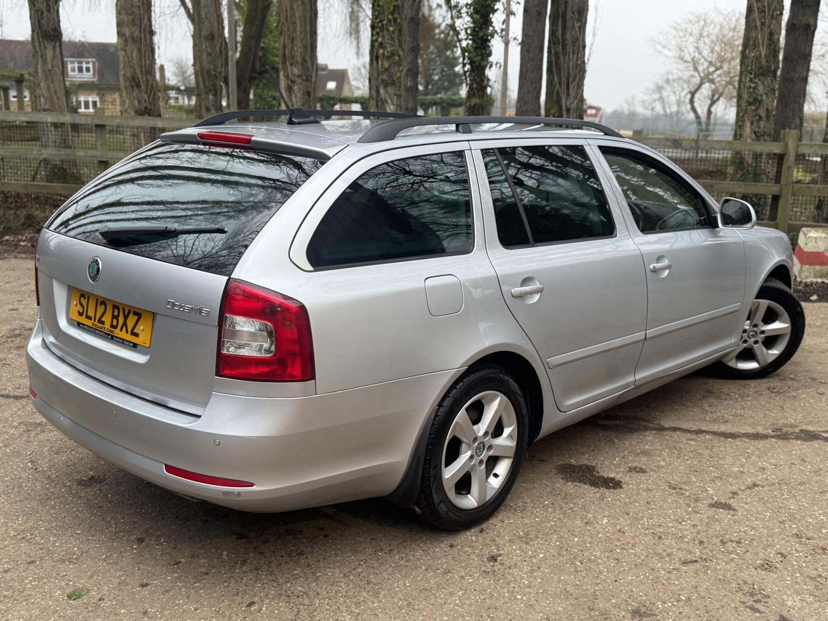 Skoda Octavia 1.4 TSI SE Estate 5dr Petrol Manual Euro 5 (122 ps)