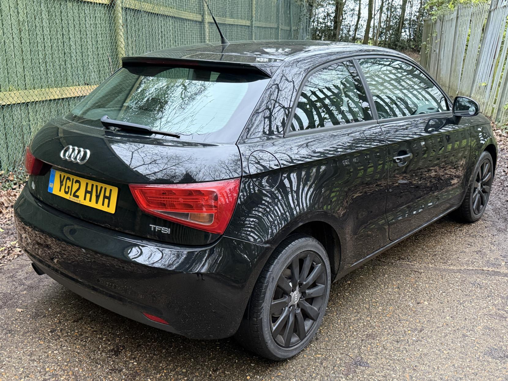 Audi A1 1.6 TDI SE Hatchback 3dr Diesel Manual Euro 5 (s/s) (105 ps)