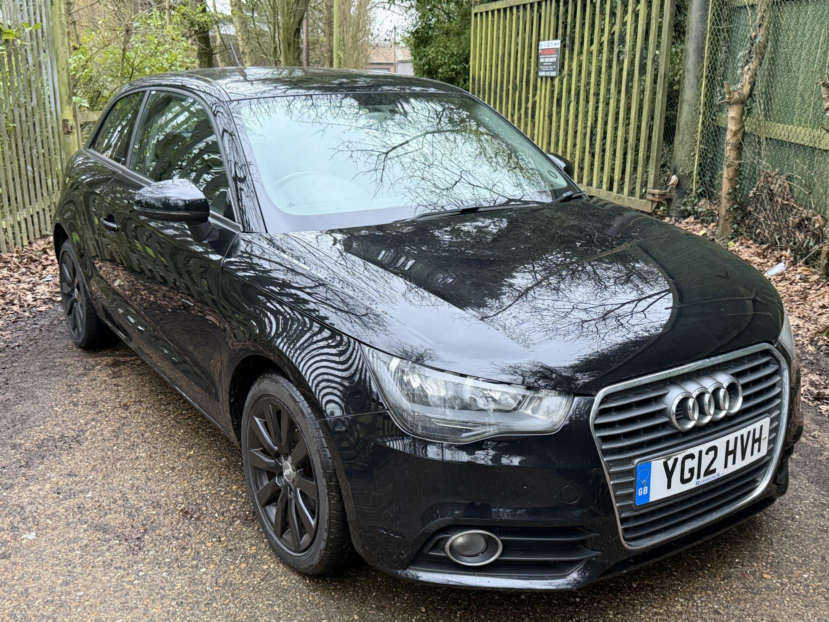 Audi A1 1.6 TDI SE Hatchback 3dr Diesel Manual Euro 5 (s/s) (105 ps)