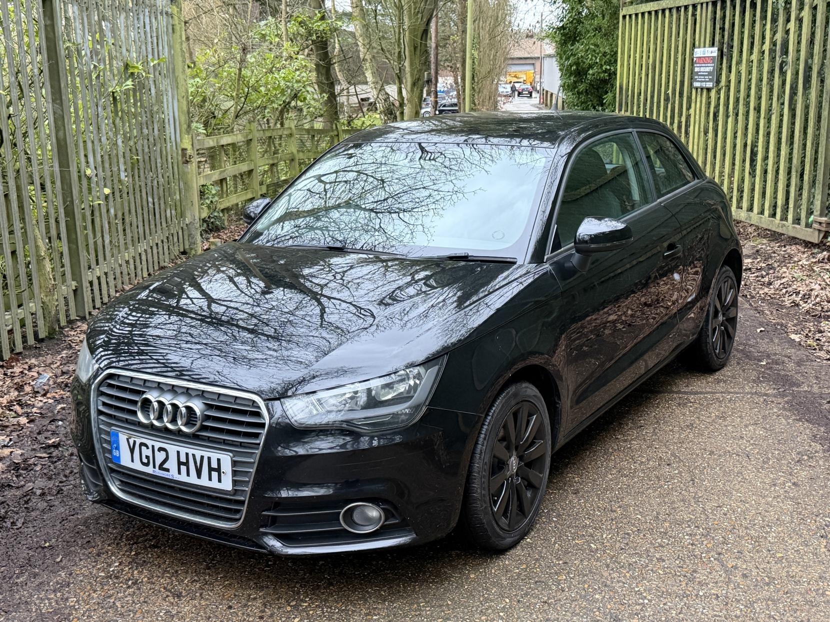 Audi A1 1.6 TDI SE Hatchback 3dr Diesel Manual Euro 5 (s/s) (105 ps)