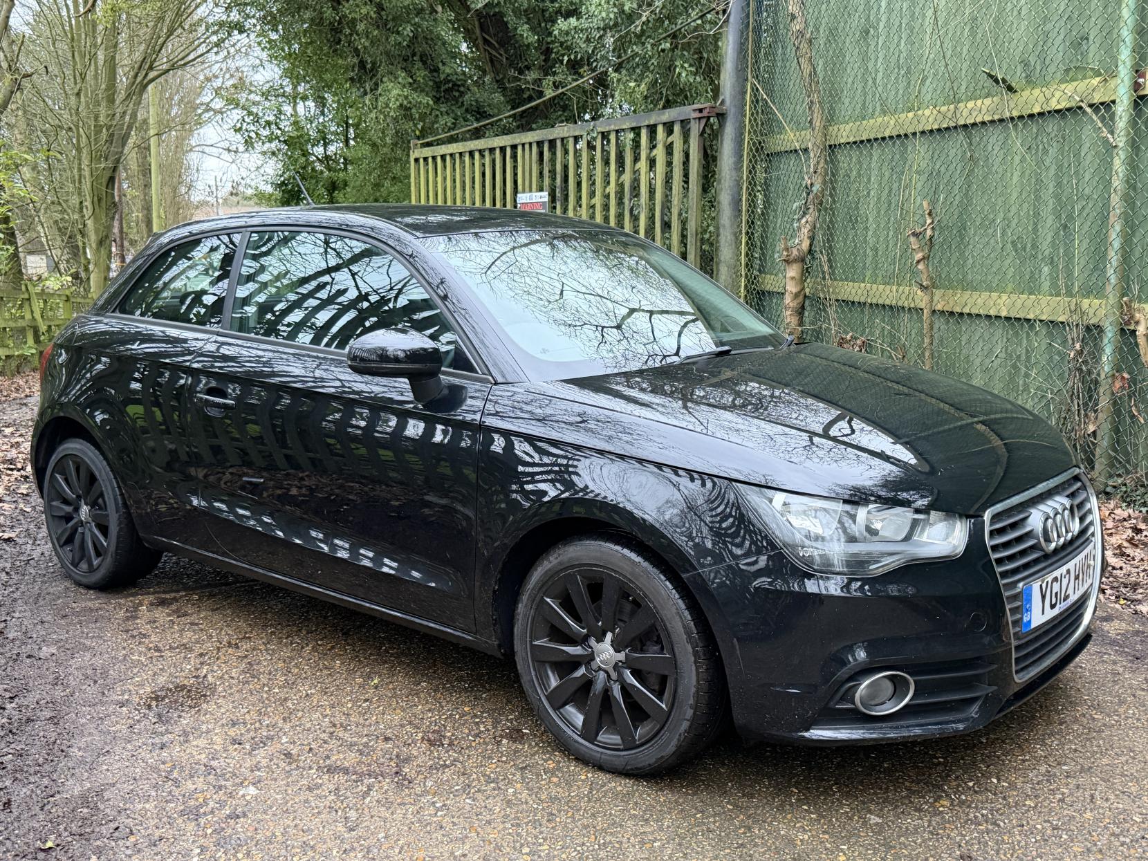 Audi A1 1.6 TDI SE Hatchback 3dr Diesel Manual Euro 5 (s/s) (105 ps)