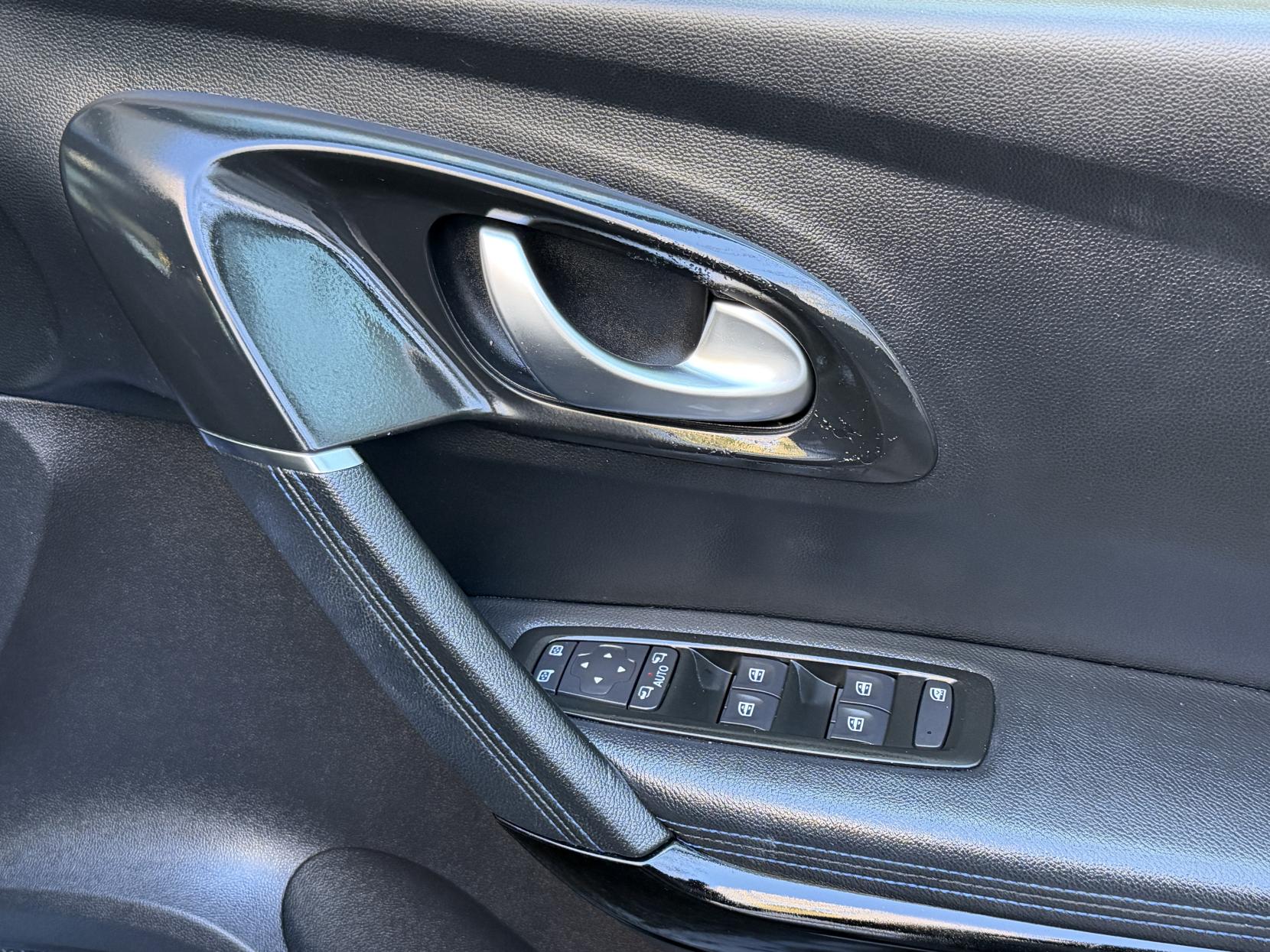 Renault Kadjar 1.3 TCe S Edition SUV 5dr Petrol Manual Euro 6 (s/s) (140 ps)