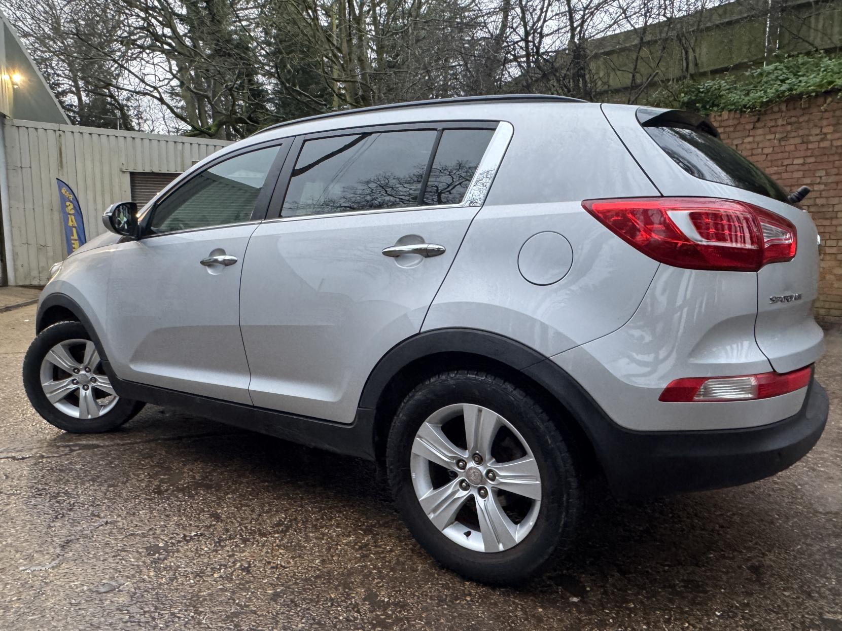 Kia Sportage 1.6 GDi EcoDynamics 2 SUV 5dr Petrol Manual 2WD Euro 5 (s/s) (133 bhp)