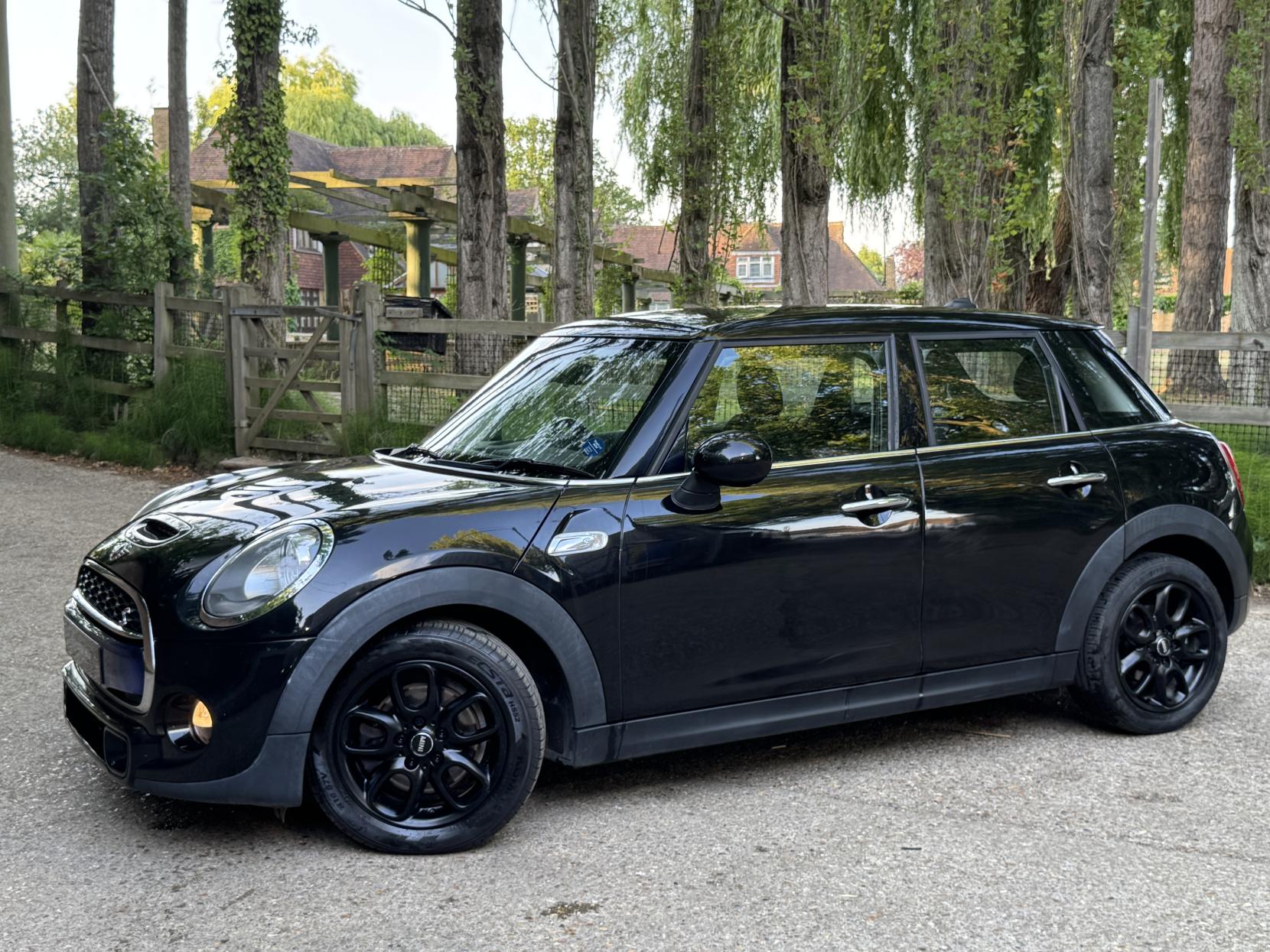 MINI Hatch 2.0 Cooper SD Hatchback 5dr Diesel Manual Euro 6 (s/s) (170 ps)