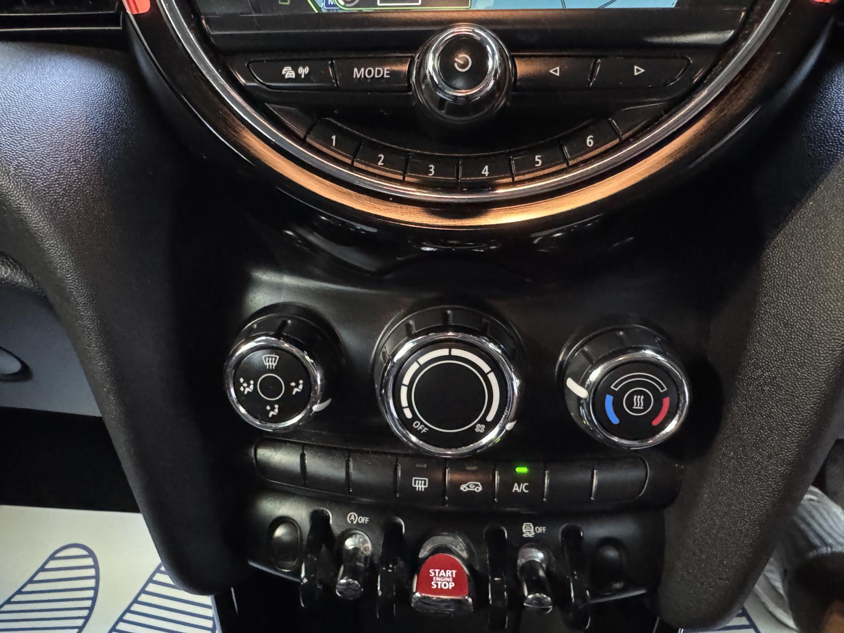 MINI Hatch 2.0 Cooper SD Hatchback 5dr Diesel Manual Euro 6 (s/s) (170 ps)