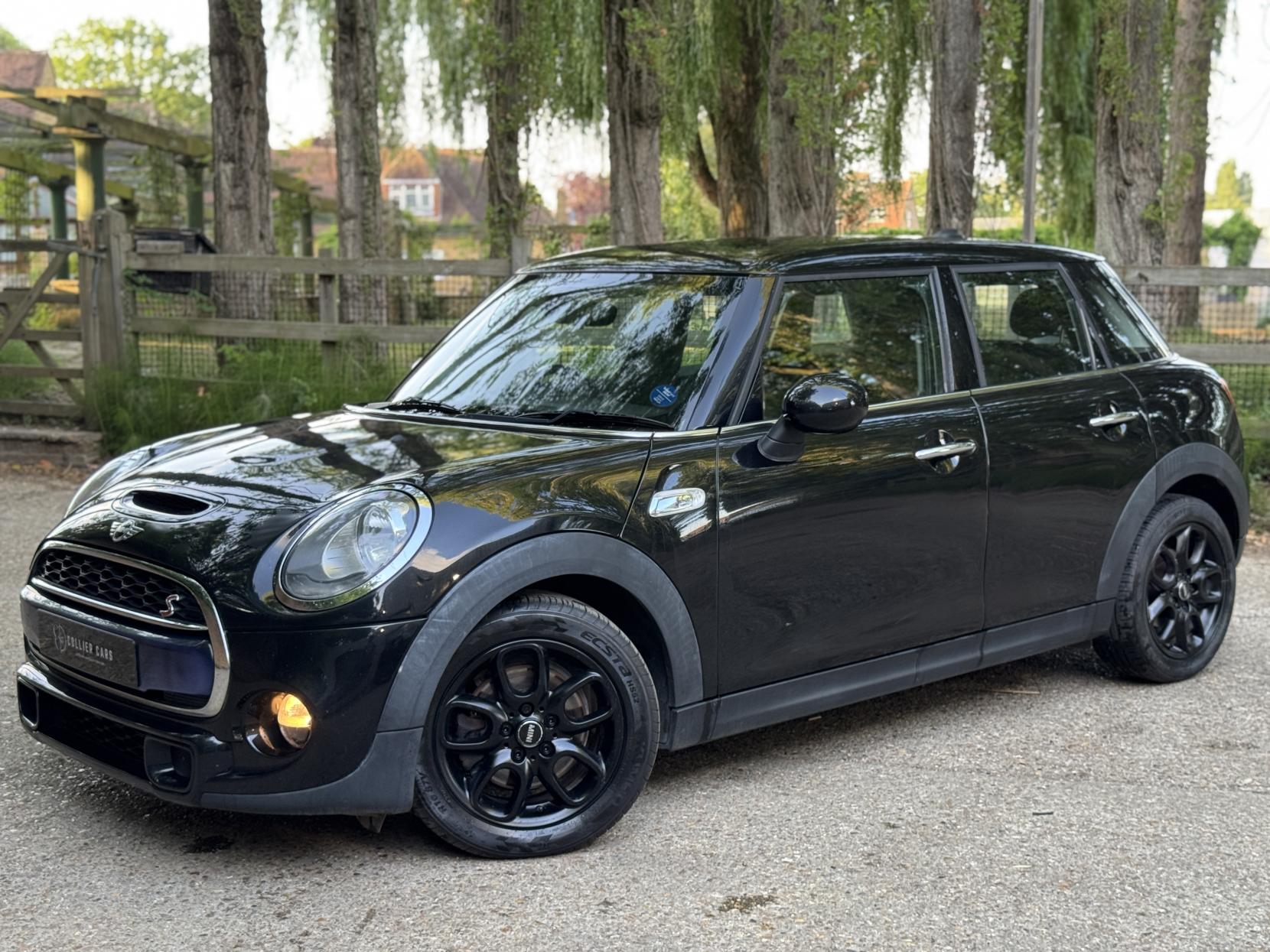 MINI Hatch 2.0 Cooper SD Hatchback 5dr Diesel Manual Euro 6 (s/s) (170 ps)
