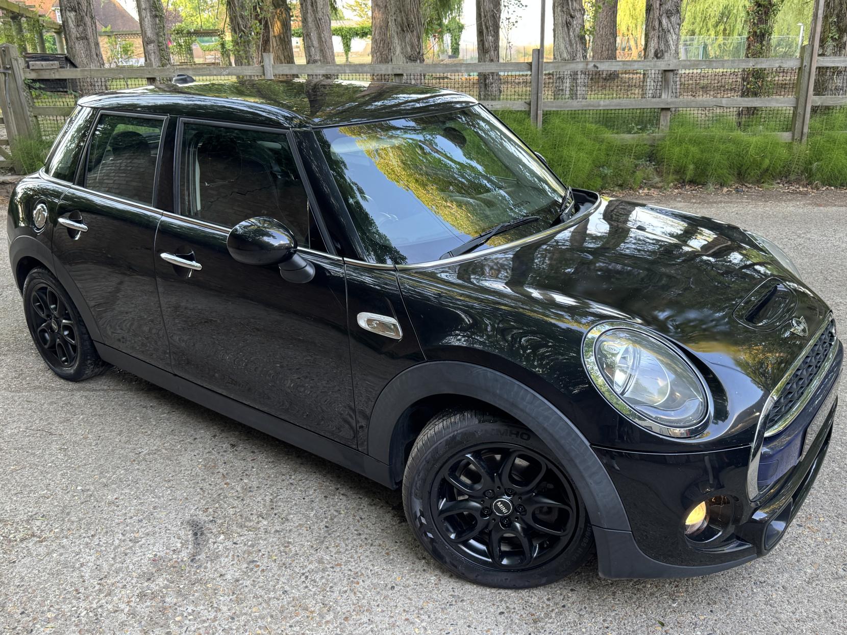 MINI Hatch 2.0 Cooper SD Hatchback 5dr Diesel Manual Euro 6 (s/s) (170 ps)