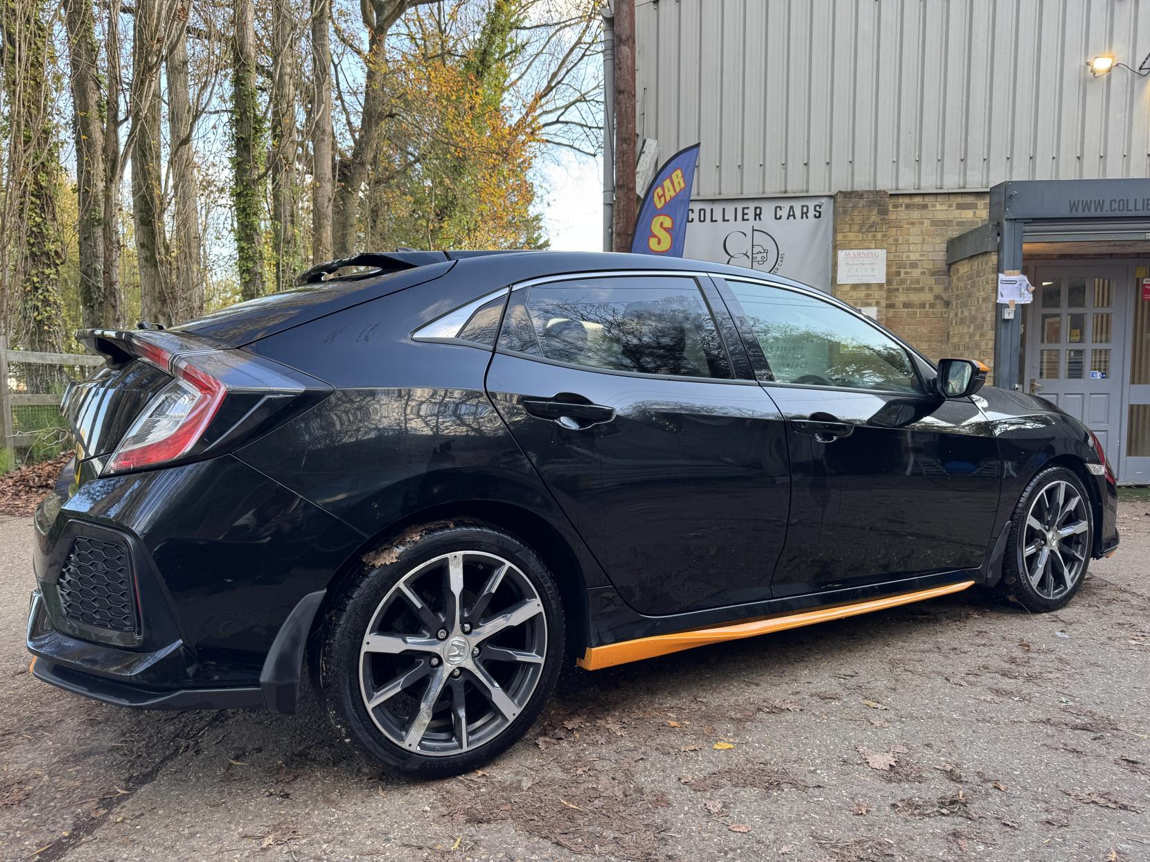 Honda Civic 1.0 VTEC Turbo SR Hatchback 5dr Petrol CVT Euro 6 (s/s) (129 ps)