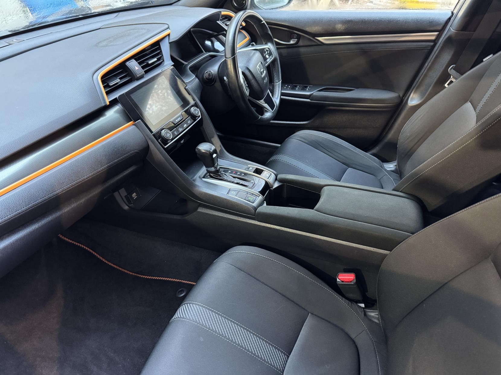 Honda Civic 1.0 VTEC Turbo SR Hatchback 5dr Petrol CVT Euro 6 (s/s) (129 ps)