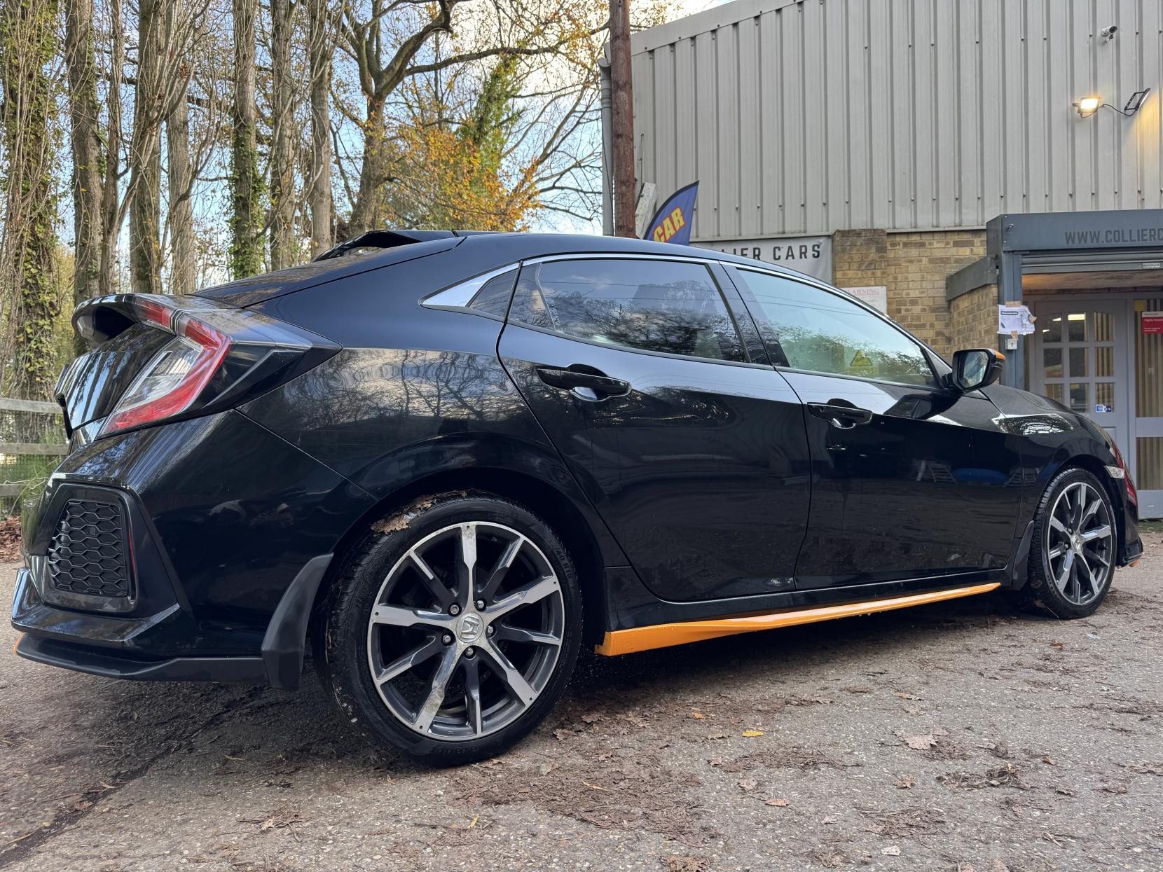 Honda Civic 1.0 VTEC Turbo SR Hatchback 5dr Petrol CVT Euro 6 (s/s) (129 ps)