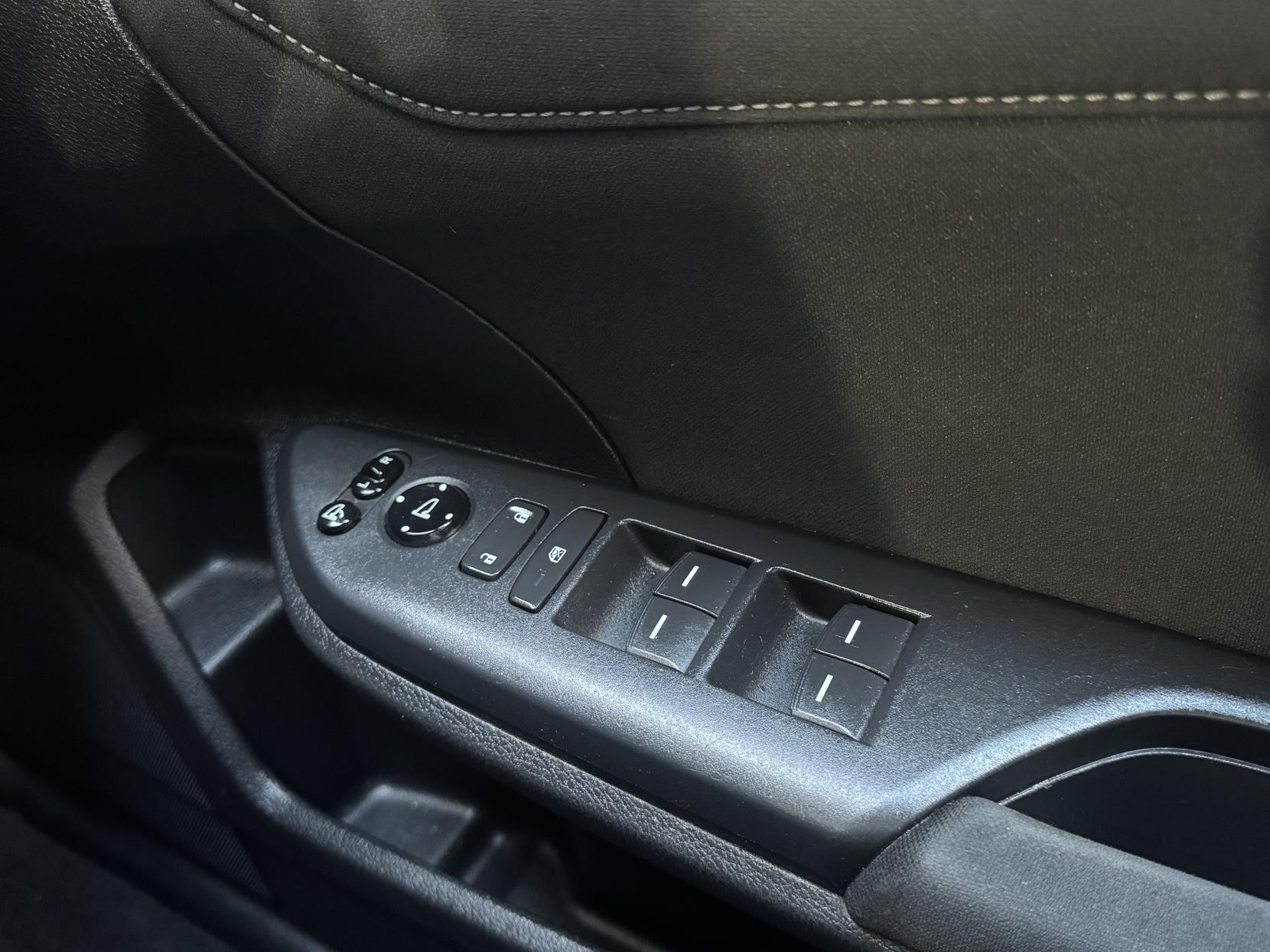 Honda Civic 1.0 VTEC Turbo SR Hatchback 5dr Petrol CVT Euro 6 (s/s) (129 ps)