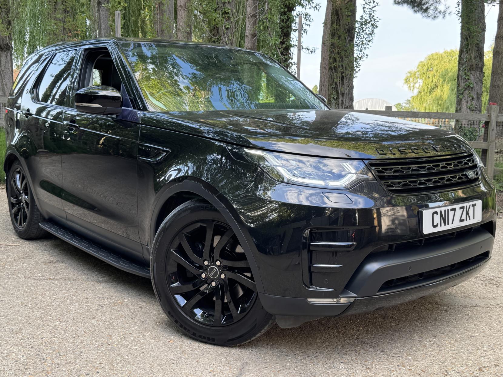 Land Rover Discovery 2.0 SD4 HSE SUV 5dr Diesel Auto 4WD Euro 6 (s/s) (240 ps)