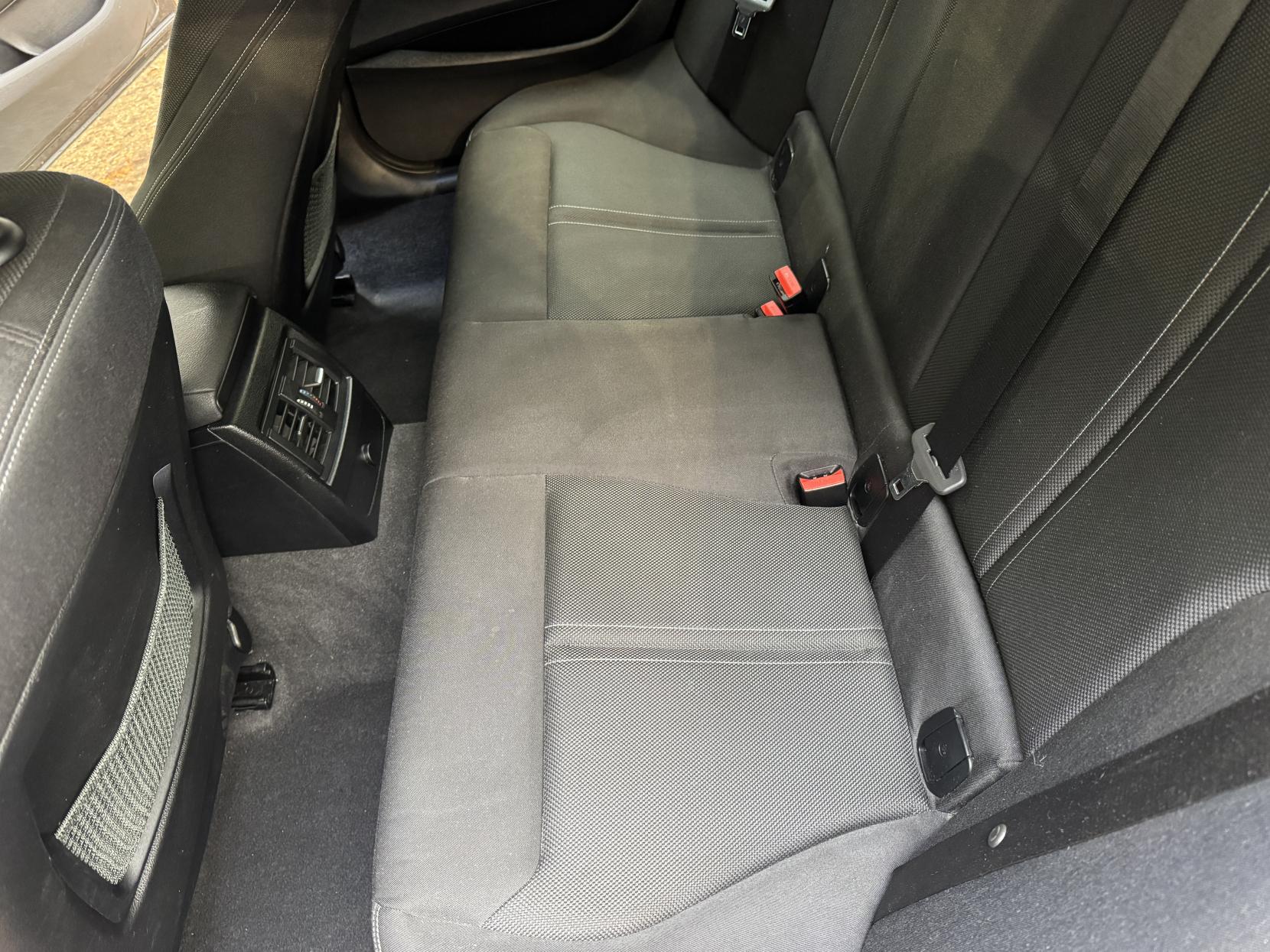 BMW 1 Series 1.5 118i Sport Hatchback 5dr Petrol Manual Euro 6 (s/s) (136 ps)