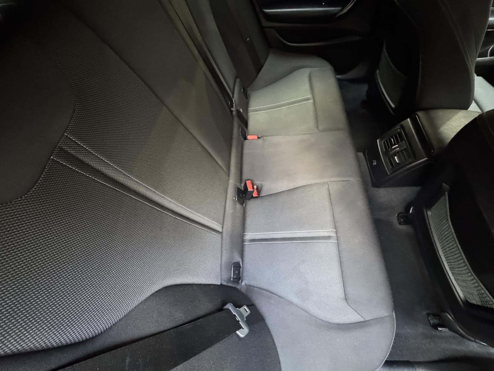 BMW 1 Series 1.5 118i Sport Hatchback 5dr Petrol Manual Euro 6 (s/s) (136 ps)