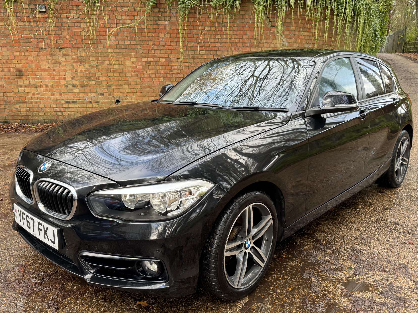 BMW 1 Series 1.5 118i Sport Hatchback 5dr Petrol Manual Euro 6 (s/s) (136 ps)