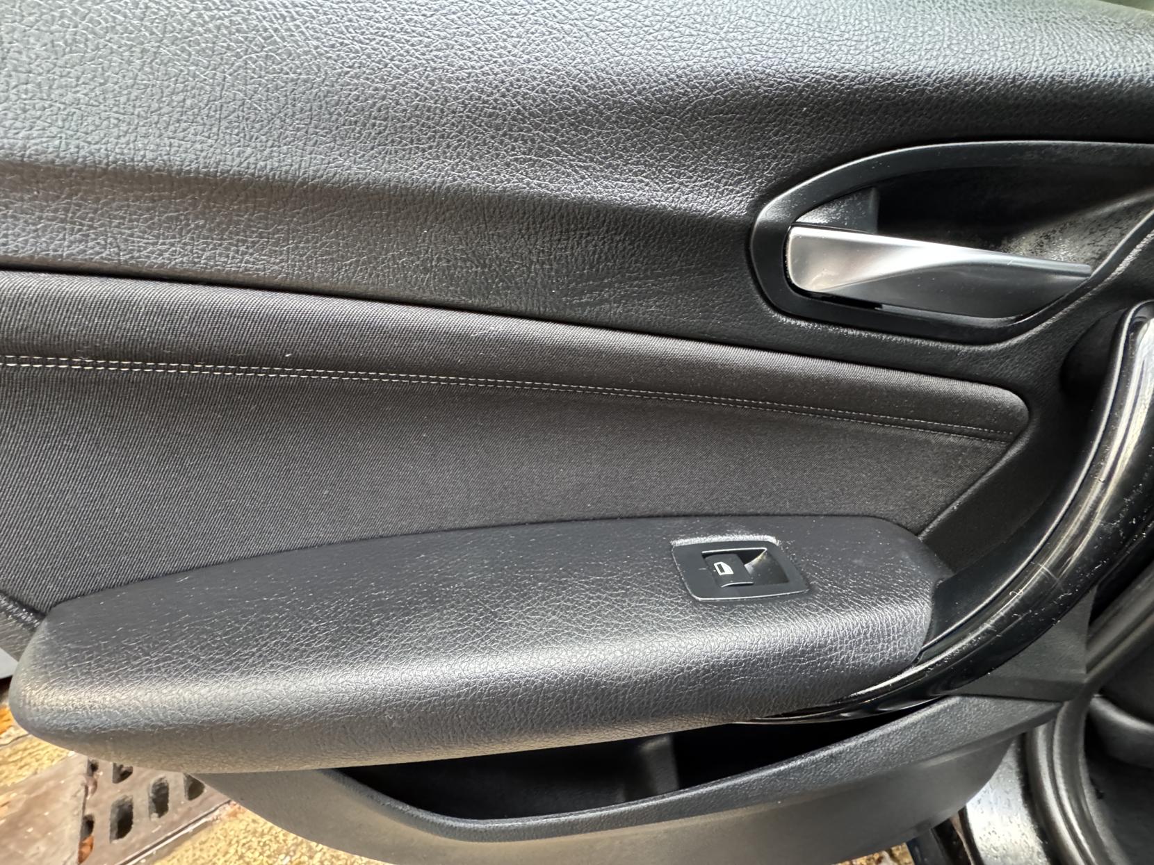 BMW 1 Series 1.5 118i Sport Hatchback 5dr Petrol Manual Euro 6 (s/s) (136 ps)