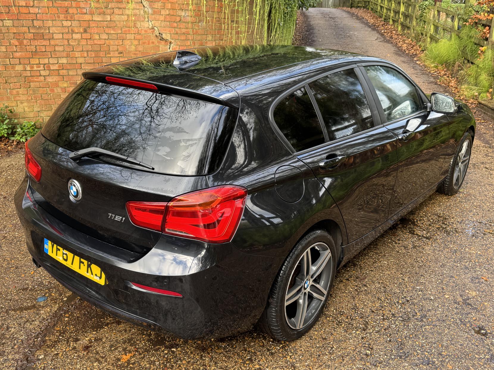 BMW 1 Series 1.5 118i Sport Hatchback 5dr Petrol Manual Euro 6 (s/s) (136 ps)