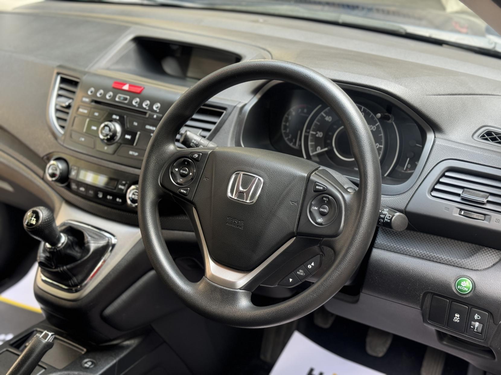 Honda CR-V 2.0 i-VTEC S SUV 5dr Petrol Manual Euro 5 (s/s) (155 ps)