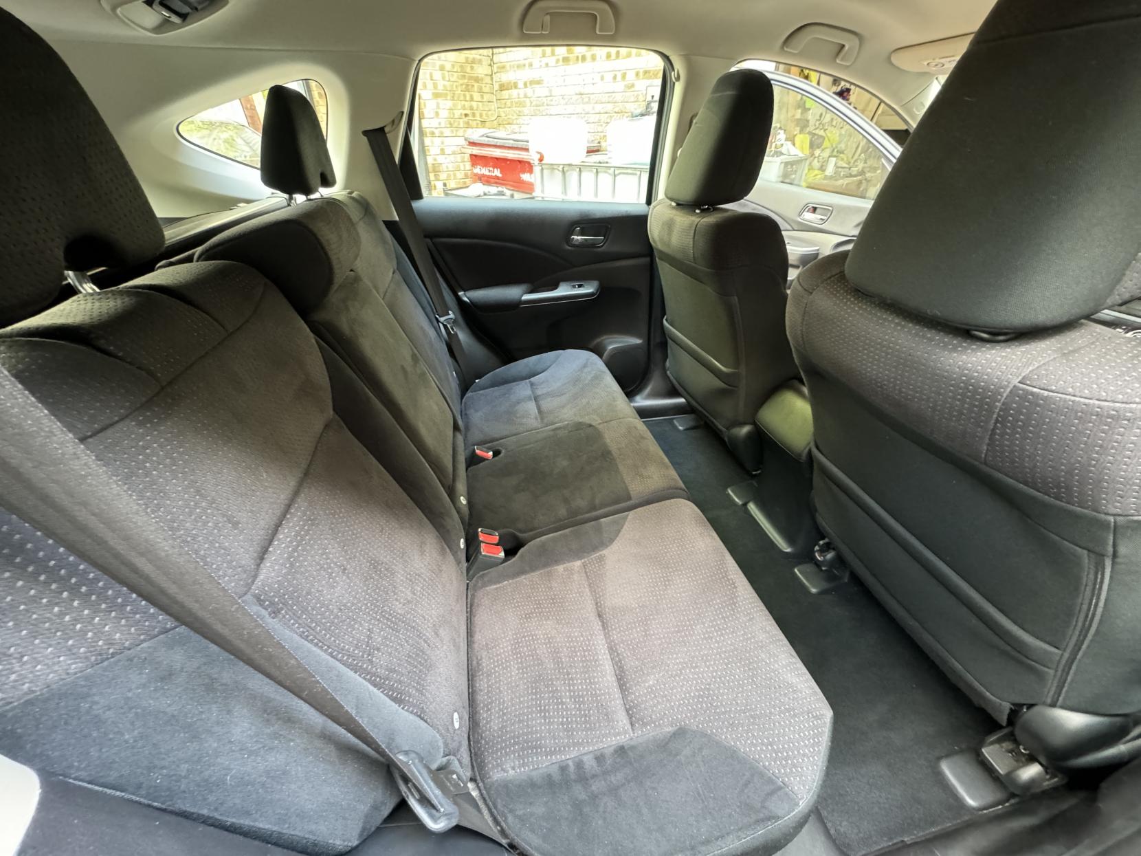 Honda CR-V 2.0 i-VTEC S SUV 5dr Petrol Manual Euro 5 (s/s) (155 ps)