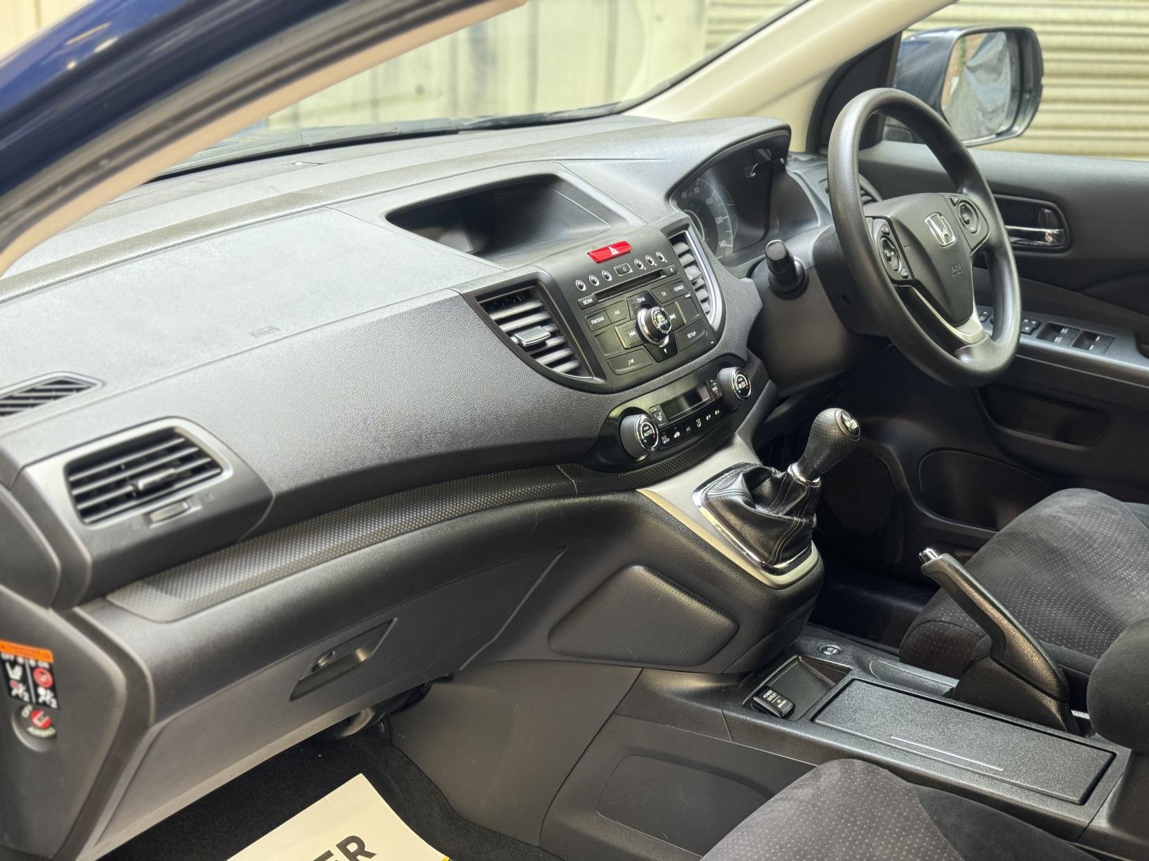Honda CR-V 2.0 i-VTEC S SUV 5dr Petrol Manual Euro 5 (s/s) (155 ps)