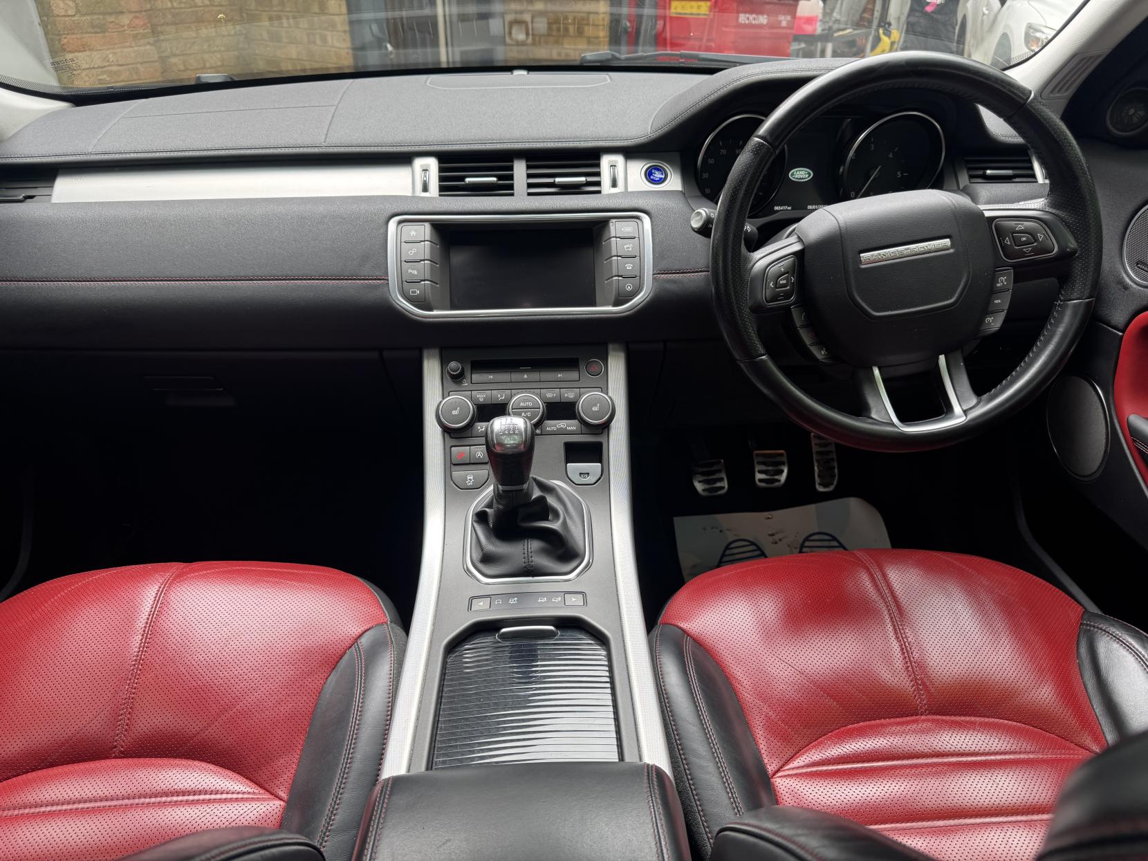 Land Rover Range Rover Evoque 2.0 TD4 HSE Dynamic SUV 5dr Diesel Manual 4WD Euro 6 (s/s) (180 ps)