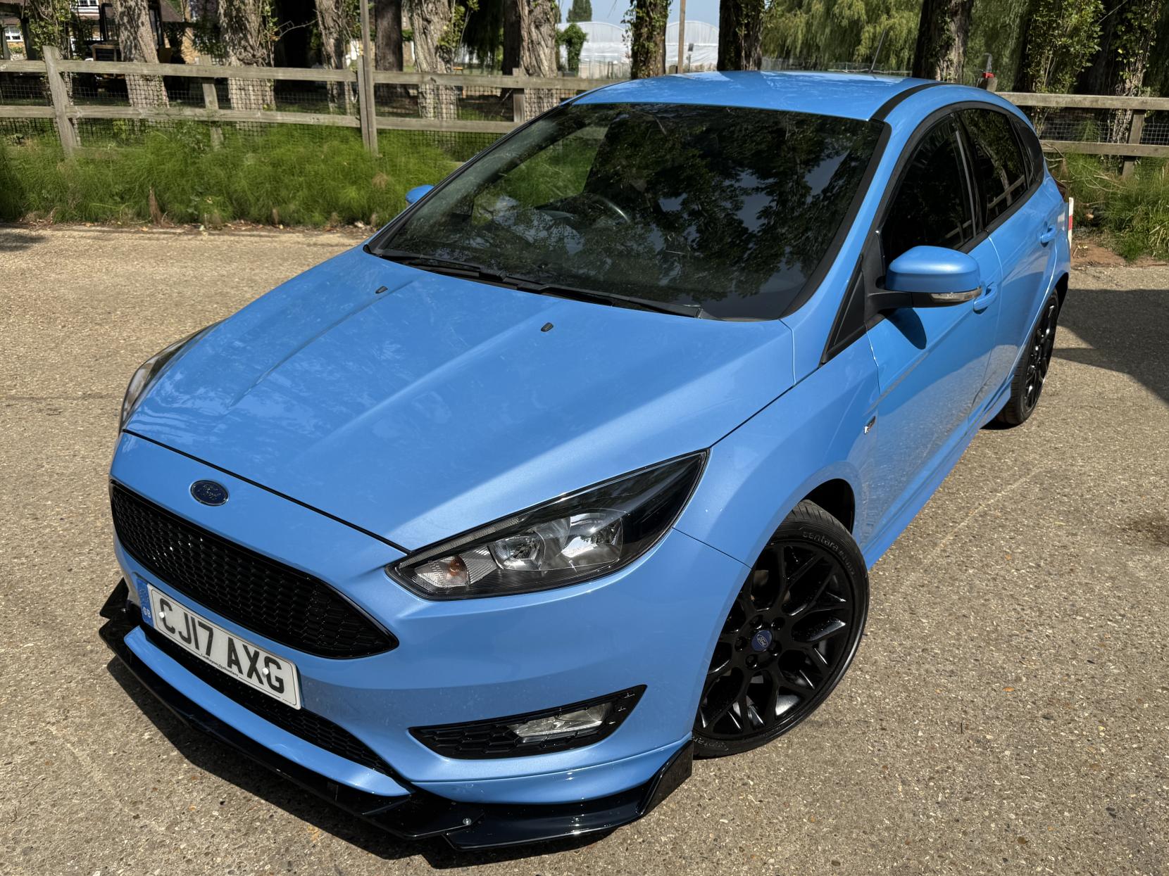 Ford Focus 1.0T EcoBoost ST-Line Hatchback 5dr Petrol Manual Euro 6 (s/s) (125 ps)