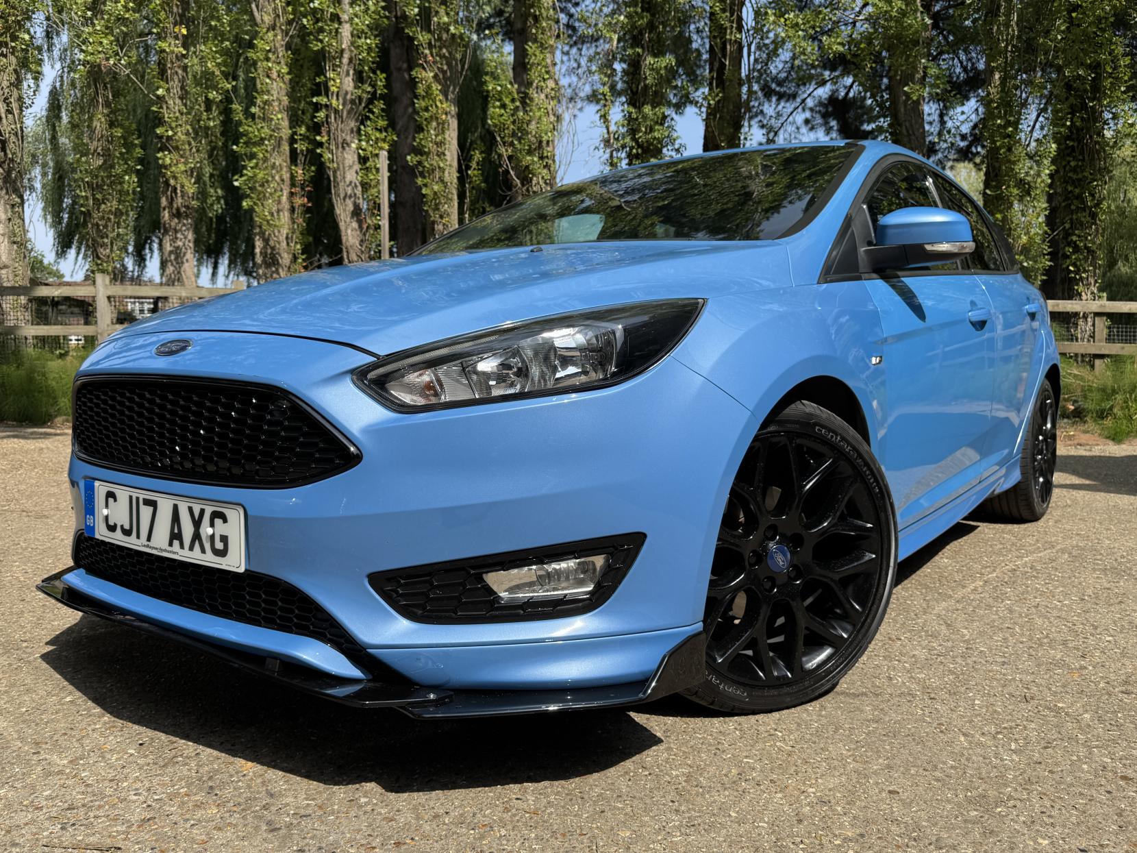 Ford Focus 1.0T EcoBoost ST-Line Hatchback 5dr Petrol Manual Euro 6 (s/s) (125 ps)