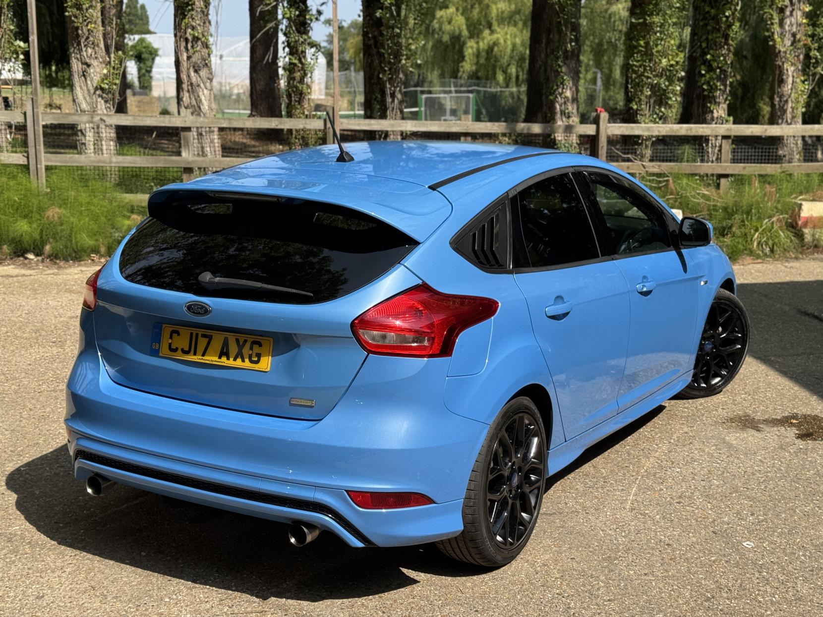 Ford Focus 1.0T EcoBoost ST-Line Hatchback 5dr Petrol Manual Euro 6 (s/s) (125 ps)