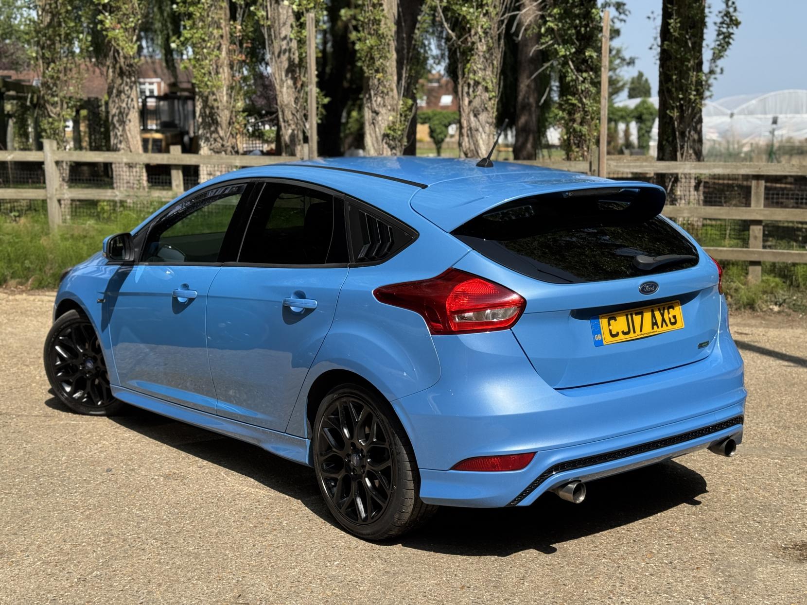 Ford Focus 1.0T EcoBoost ST-Line Hatchback 5dr Petrol Manual Euro 6 (s/s) (125 ps)