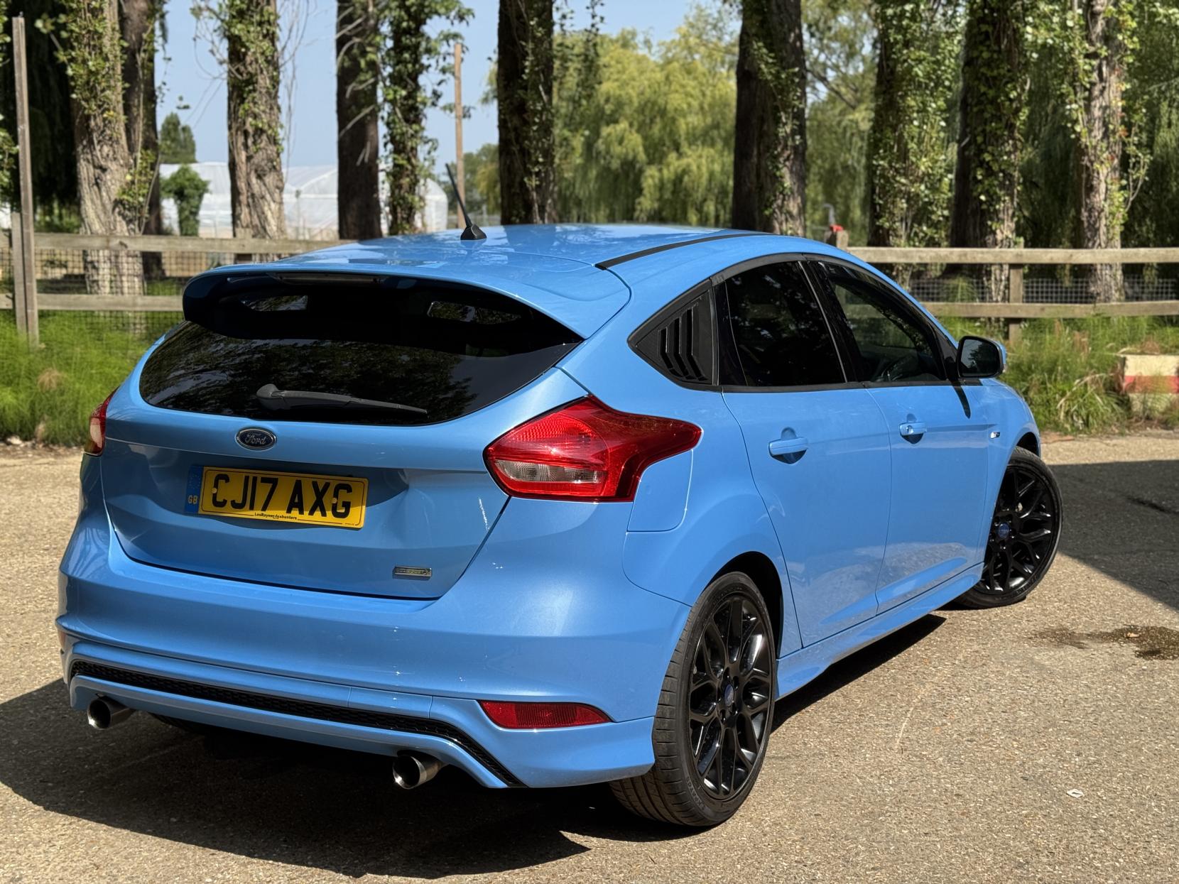 Ford Focus 1.0T EcoBoost ST-Line Hatchback 5dr Petrol Manual Euro 6 (s/s) (125 ps)