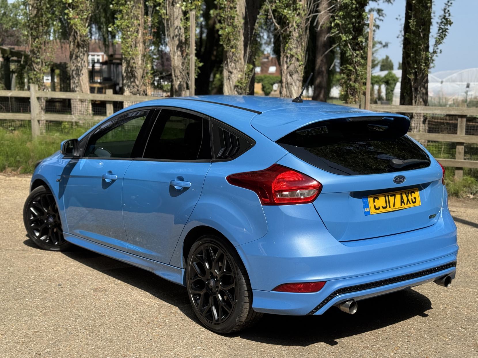 Ford Focus 1.0T EcoBoost ST-Line Hatchback 5dr Petrol Manual Euro 6 (s/s) (125 ps)